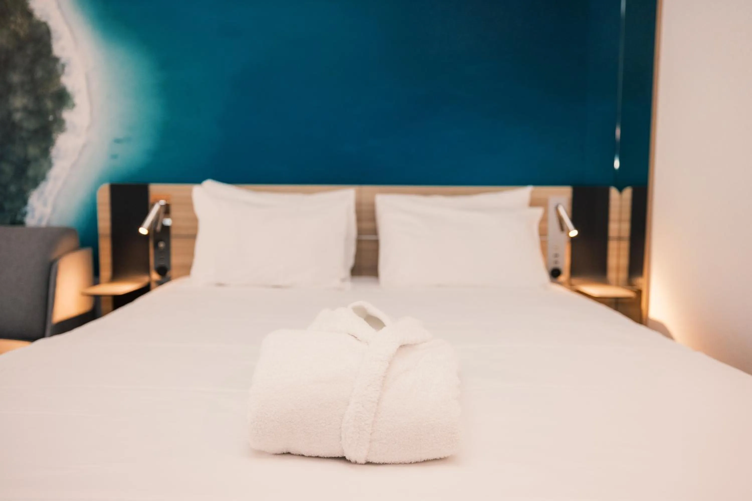 Bedroom, Bed in Novotel Le Havre Centre Gare