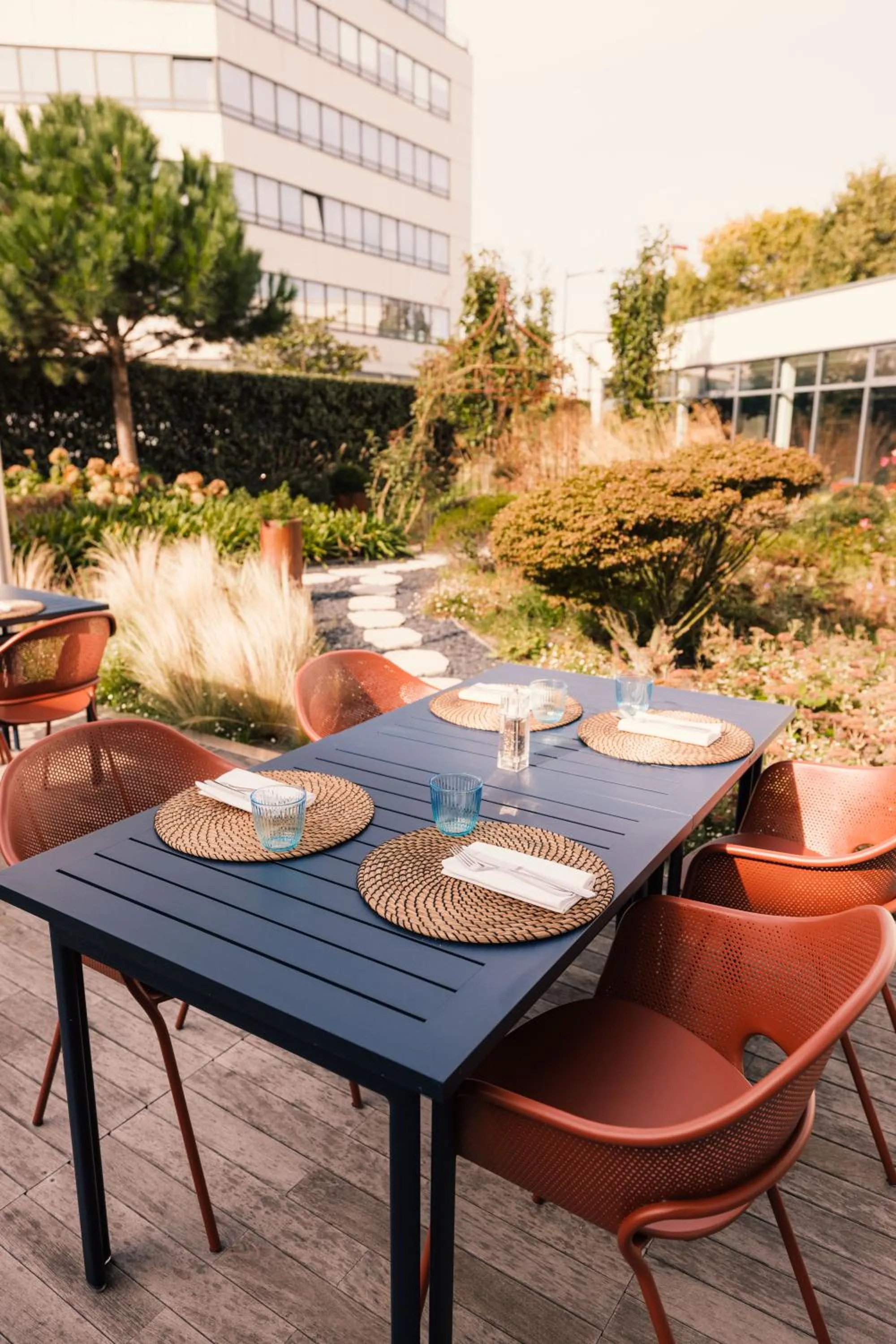 Patio in Novotel Le Havre Centre Gare