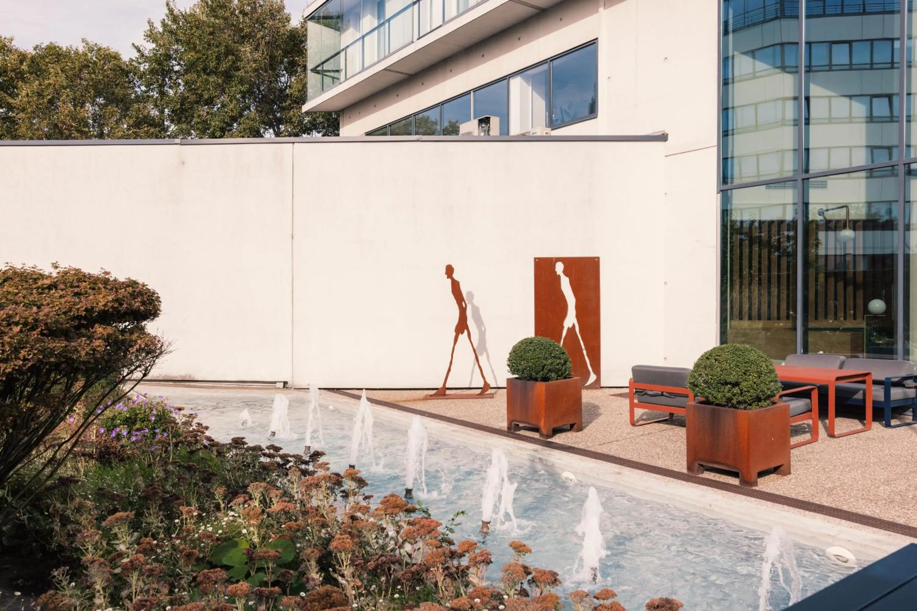 Patio in Novotel Le Havre Centre Gare