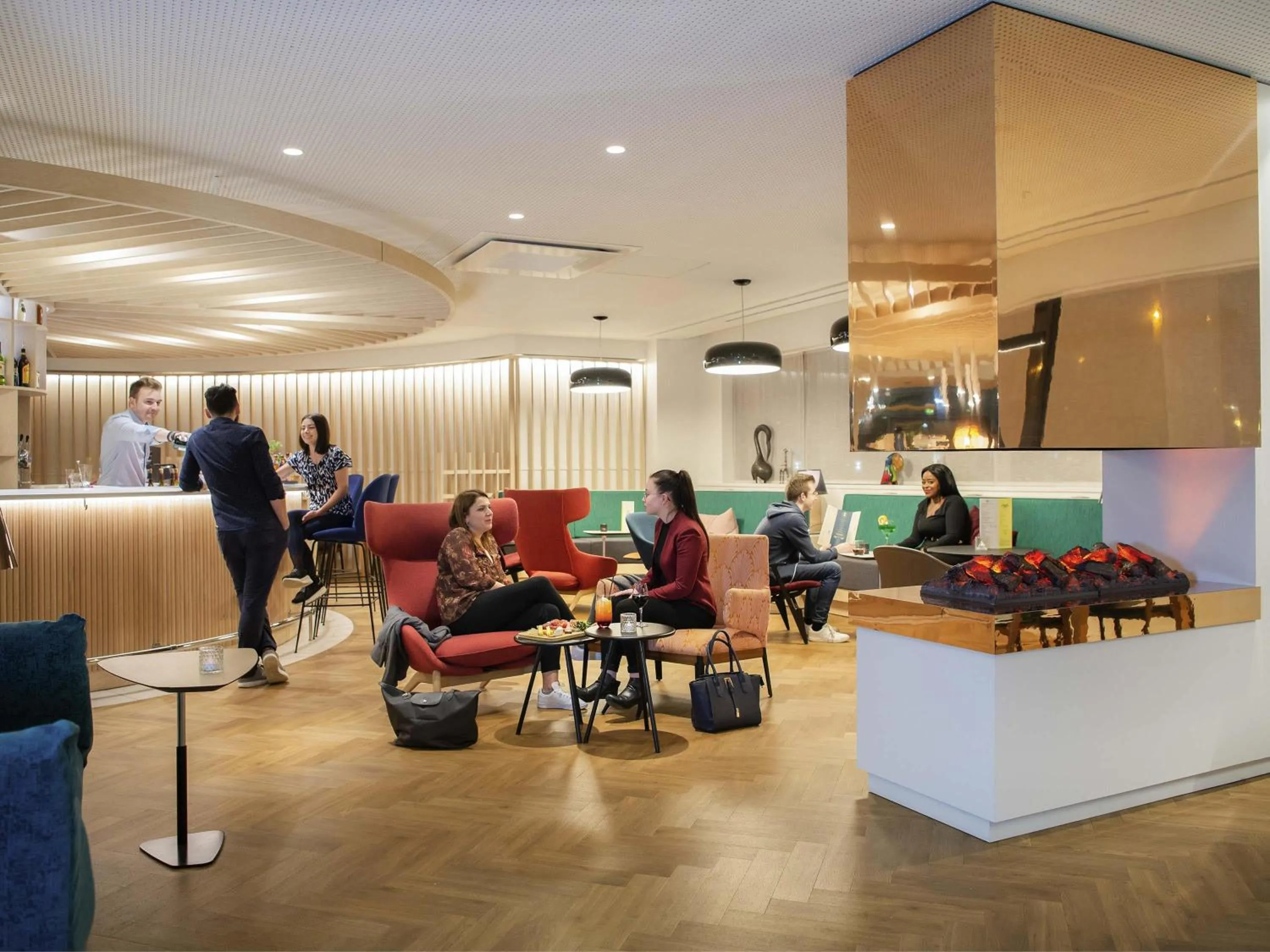 Restaurant/places to eat in Novotel Le Havre Centre Gare