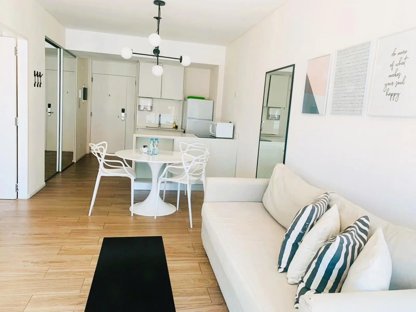 Kitchen or kitchenette in Top Rentals Belgrano