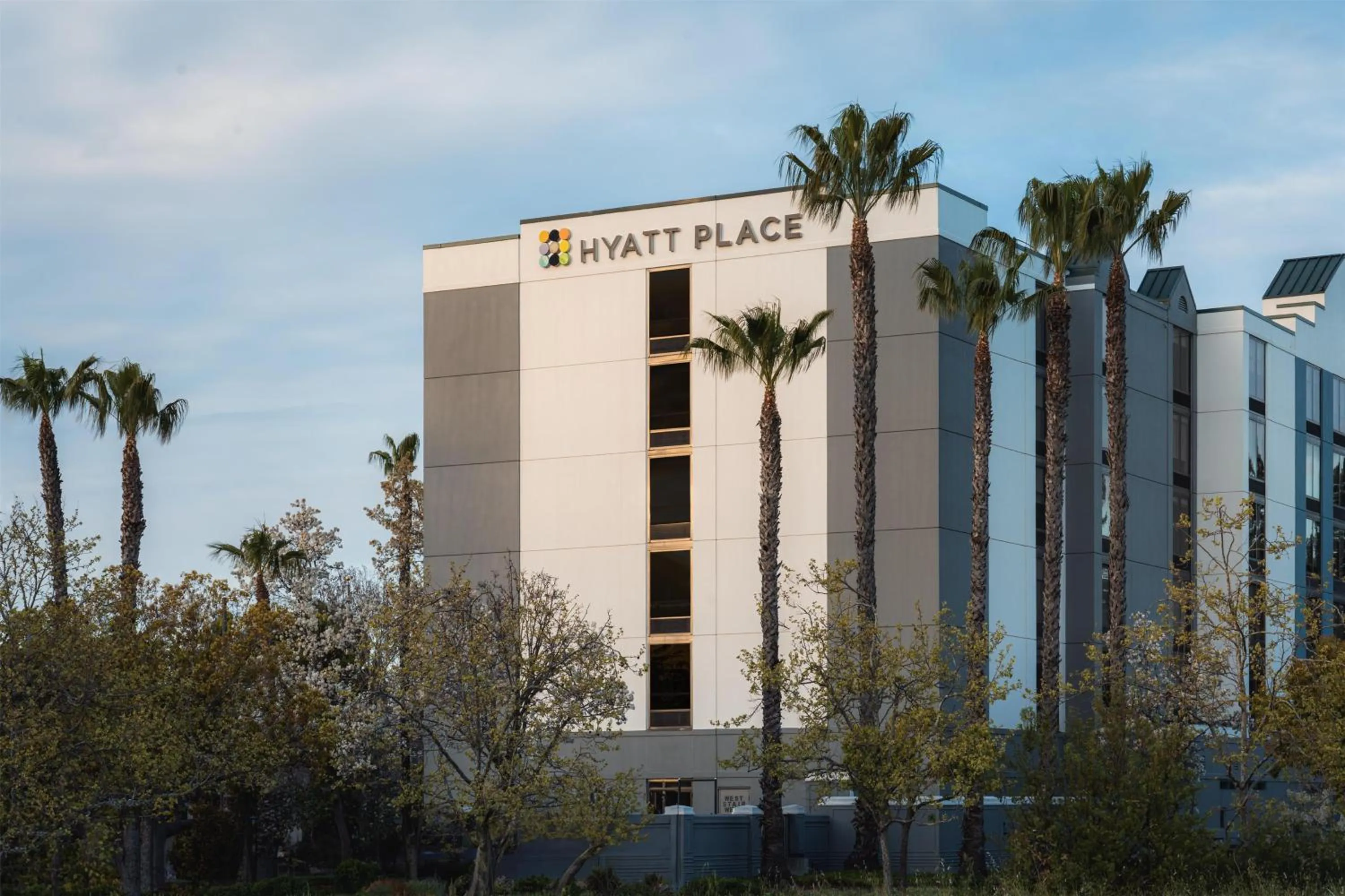 Property building in Hyatt Place Sacramento Rancho Cordova