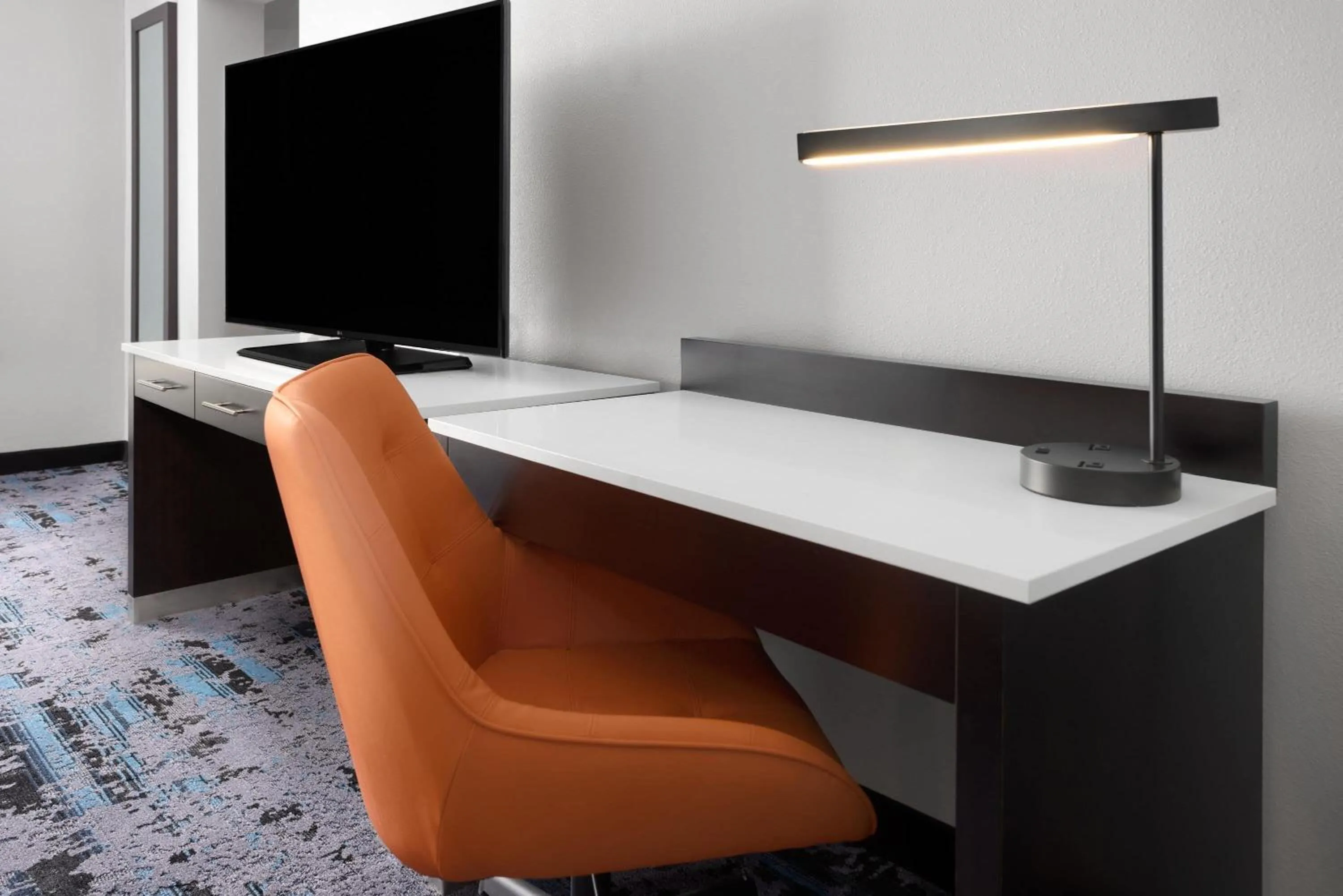 Photo of the whole room in Hawthorn Extended Stay by Wyndham Chambersburg