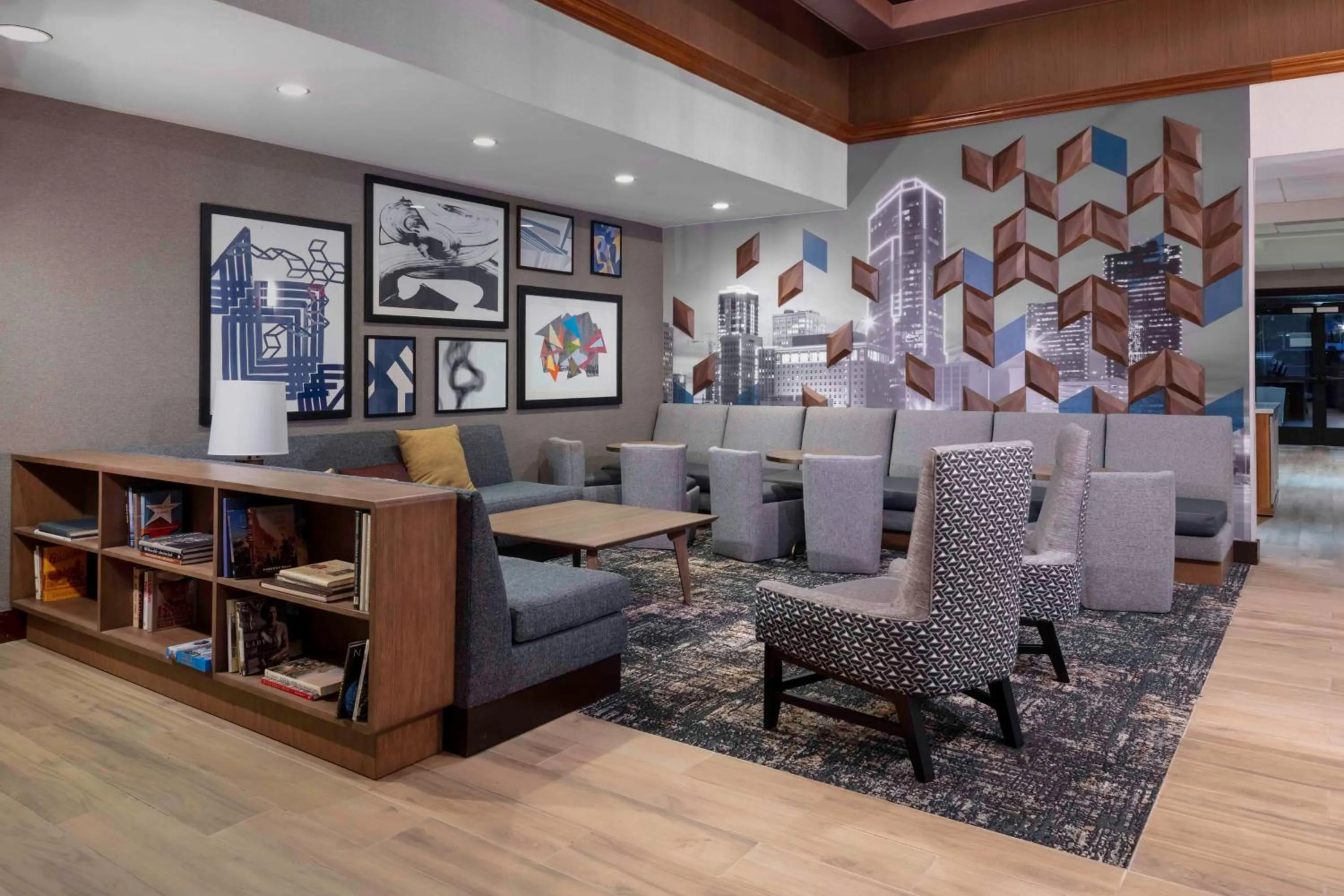 Lobby or reception in Hyatt Place-Dallas/Arlington
