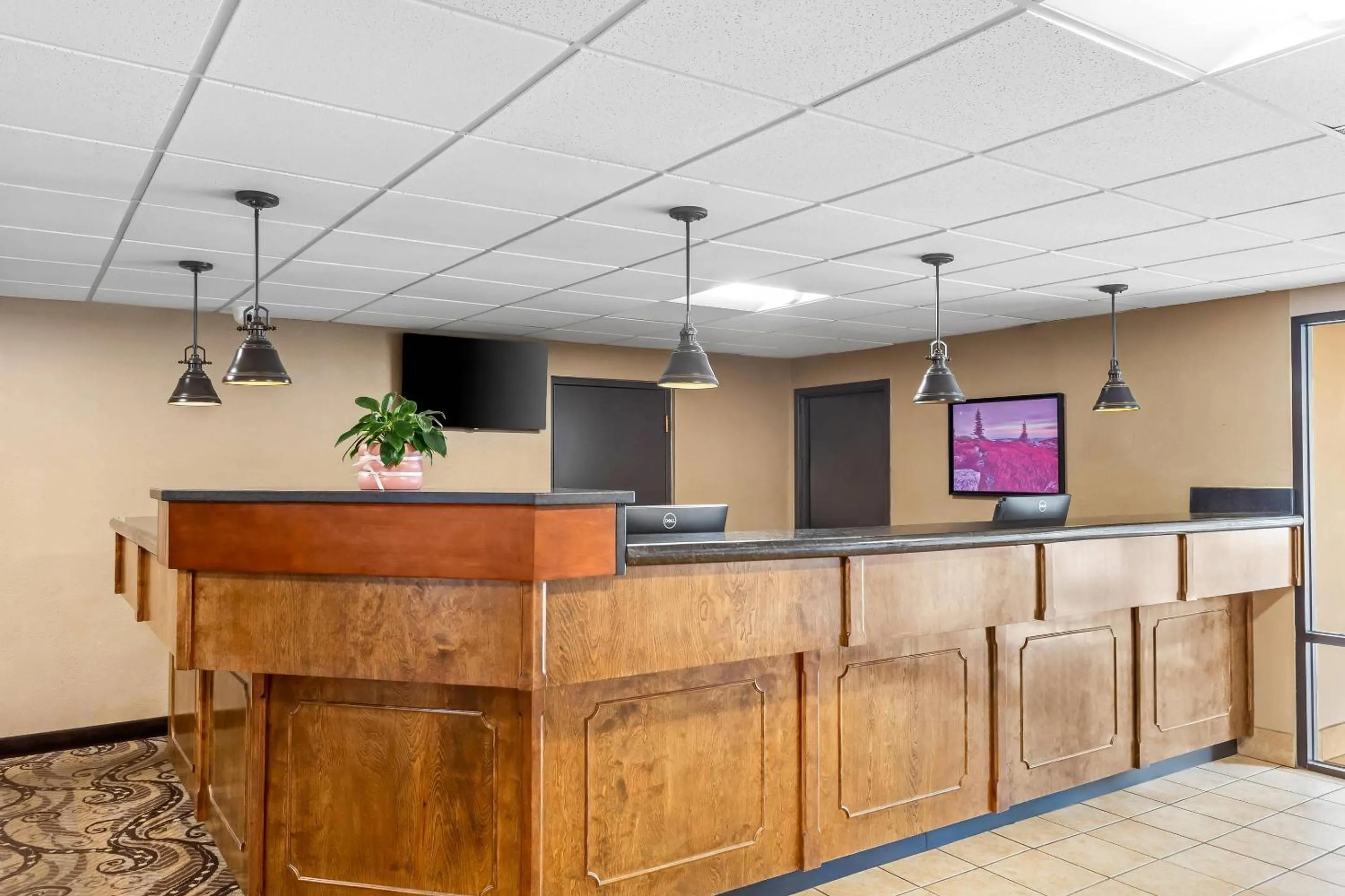 Lobby or reception in Rodeway Inn