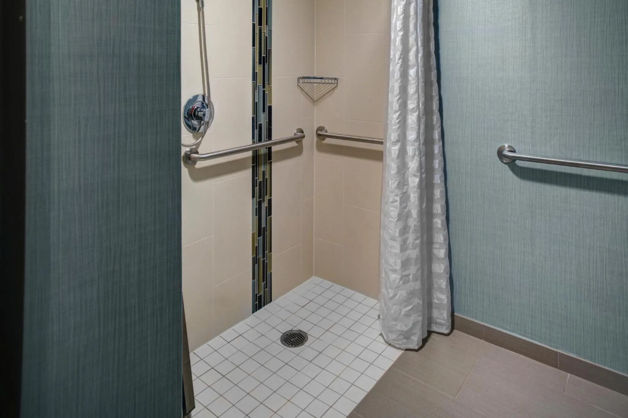 Bathroom in Candlewood Suites - Cincinnati Northeast - Mason by IHG