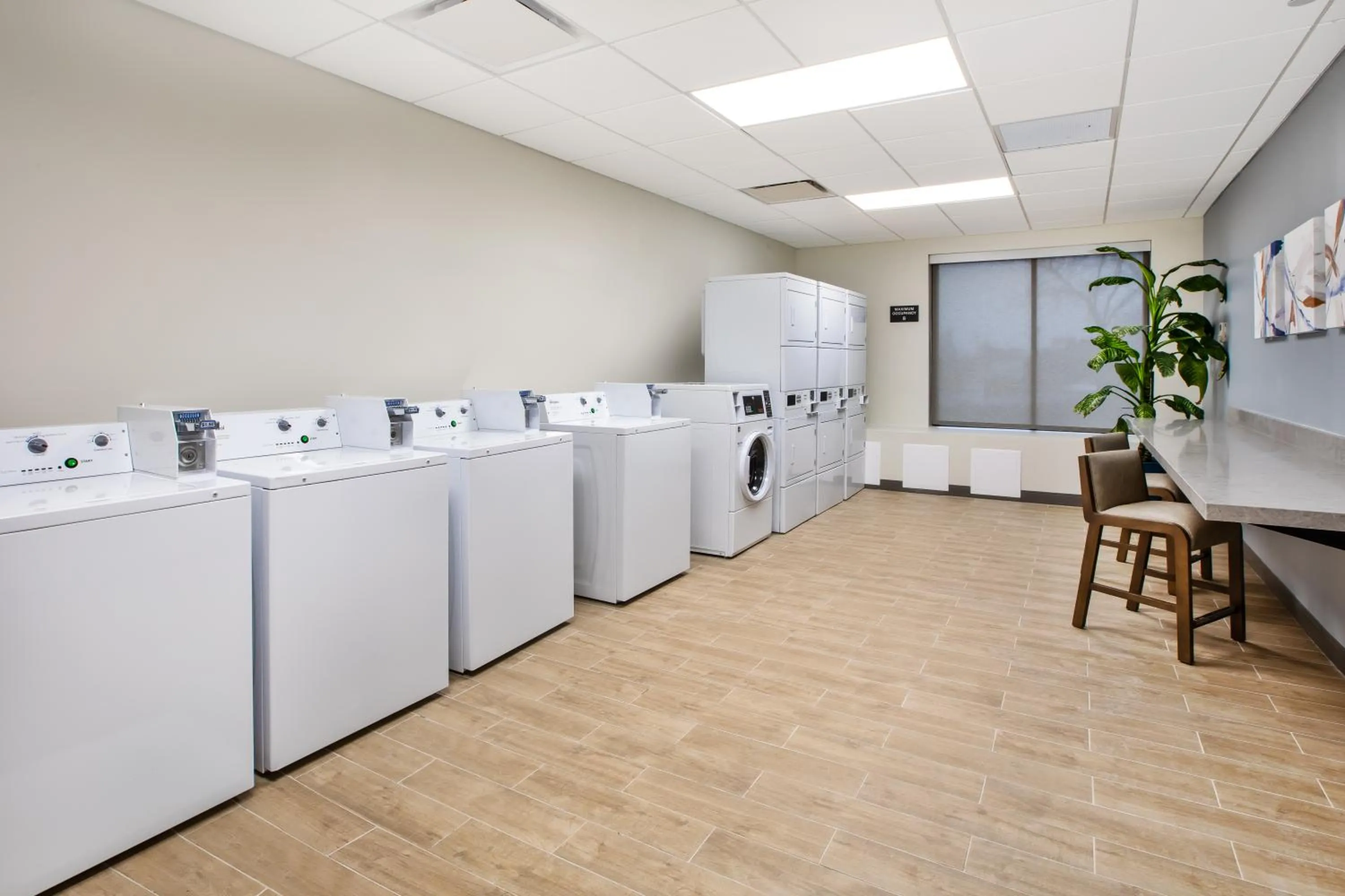 laundry in Candlewood Suites - Cincinnati Northeast - Mason by IHG
