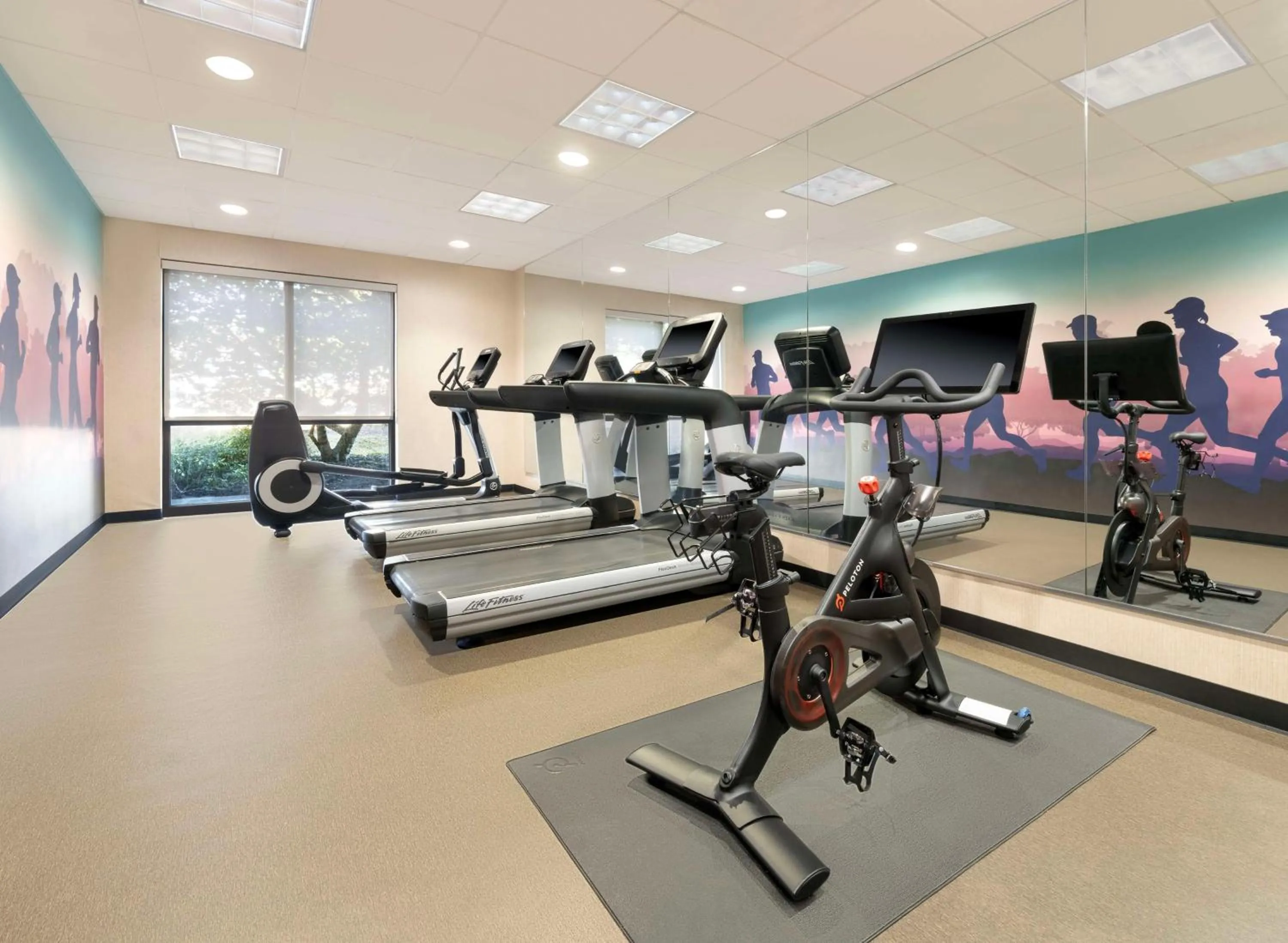 Fitness centre/facilities in Hyatt Place Lakeland Center