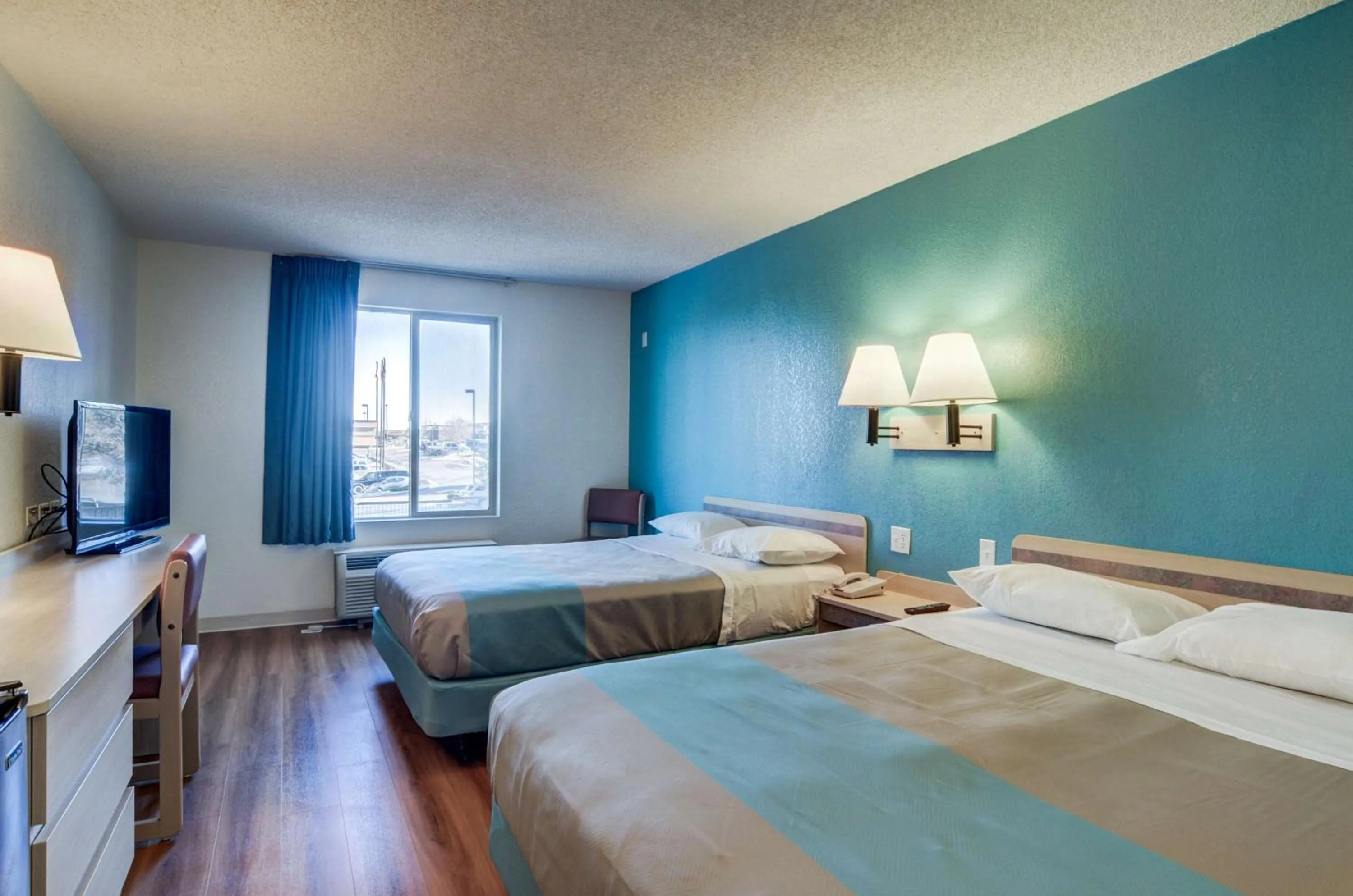 Bedroom, Bed in Motel 6-Greenwood Village, CO - Denver - South Tech Center
