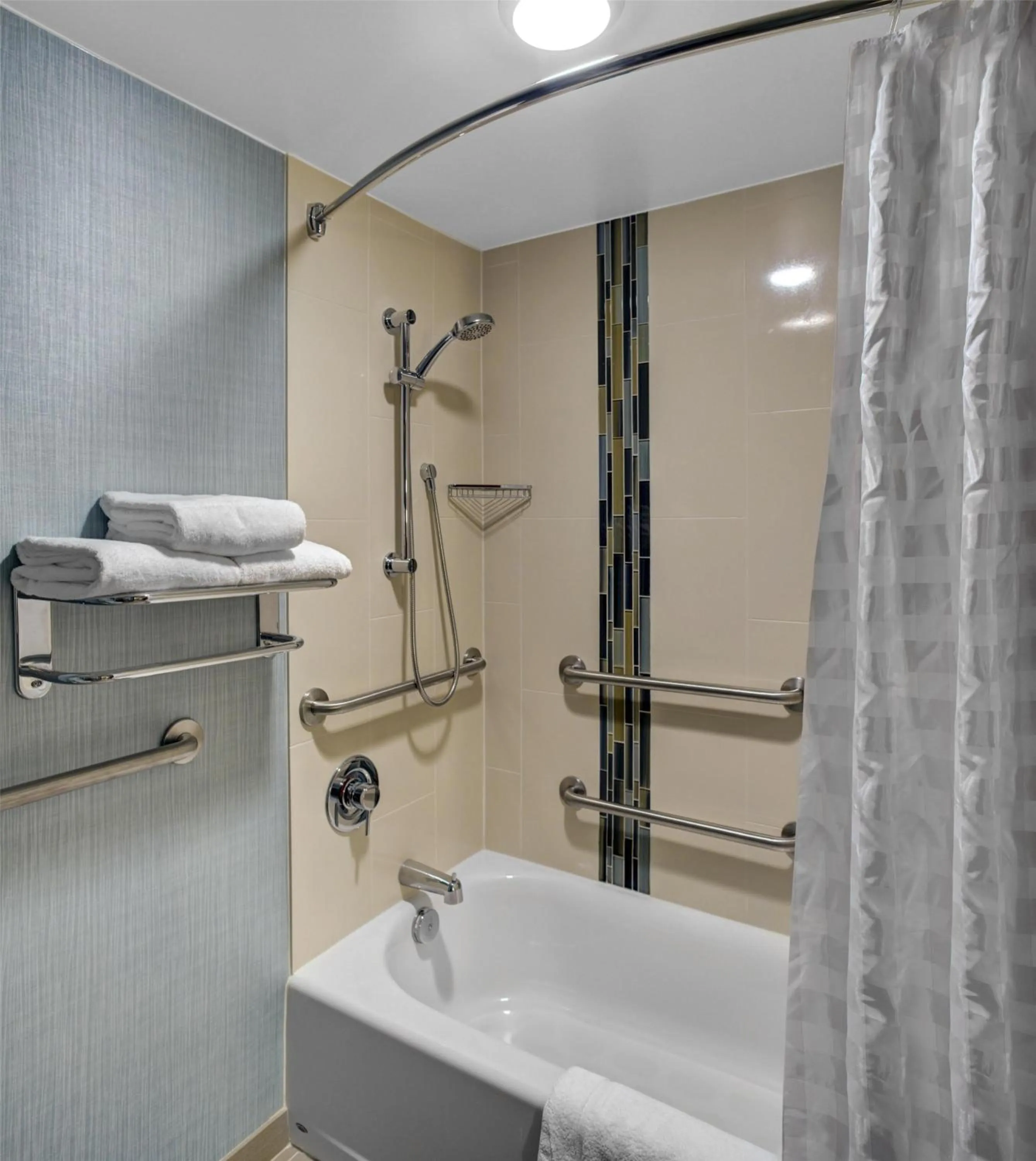 Bathroom in Hyatt Place Boise/Towne Square