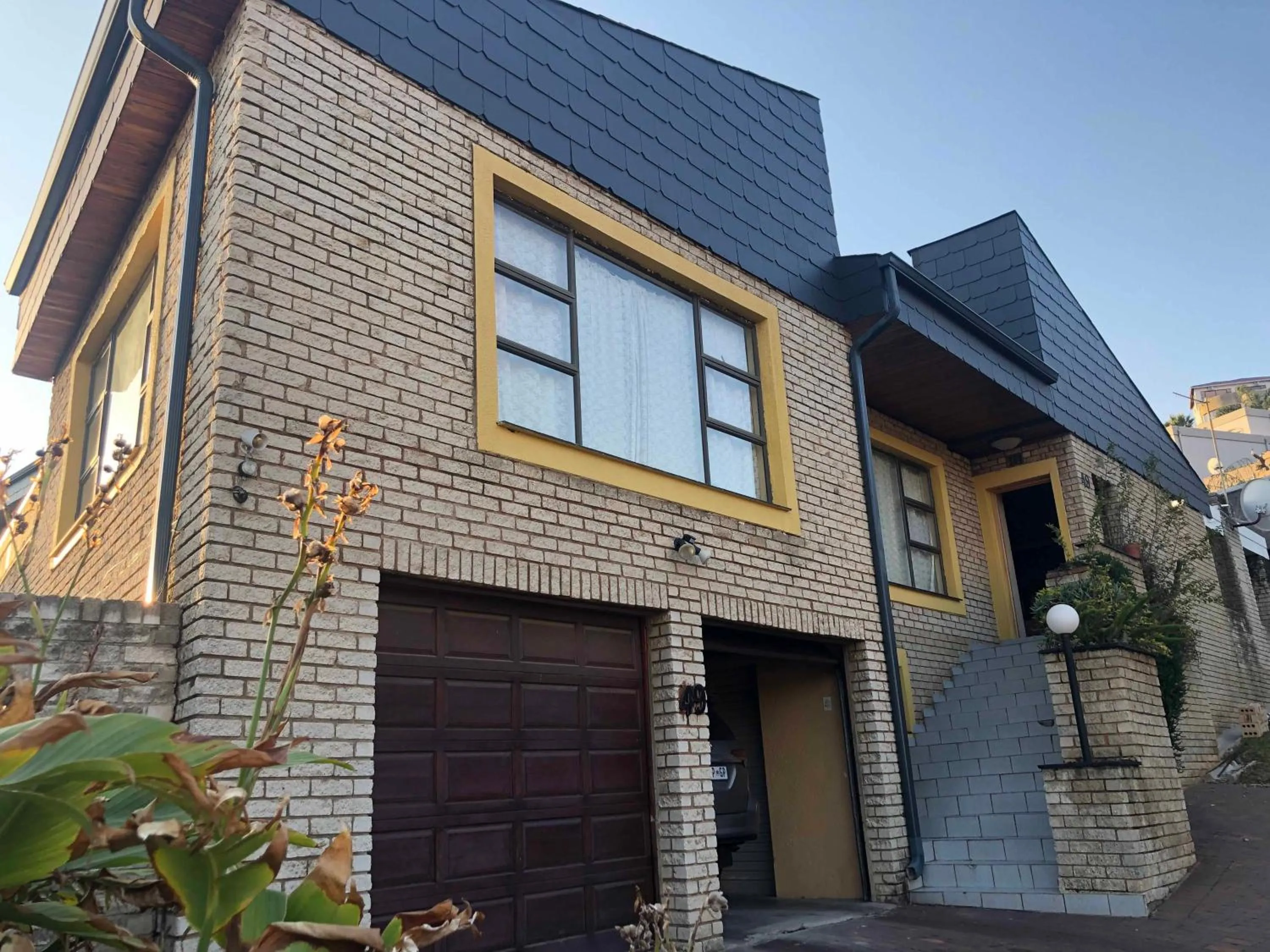 Facade/entrance in Naomi's Place