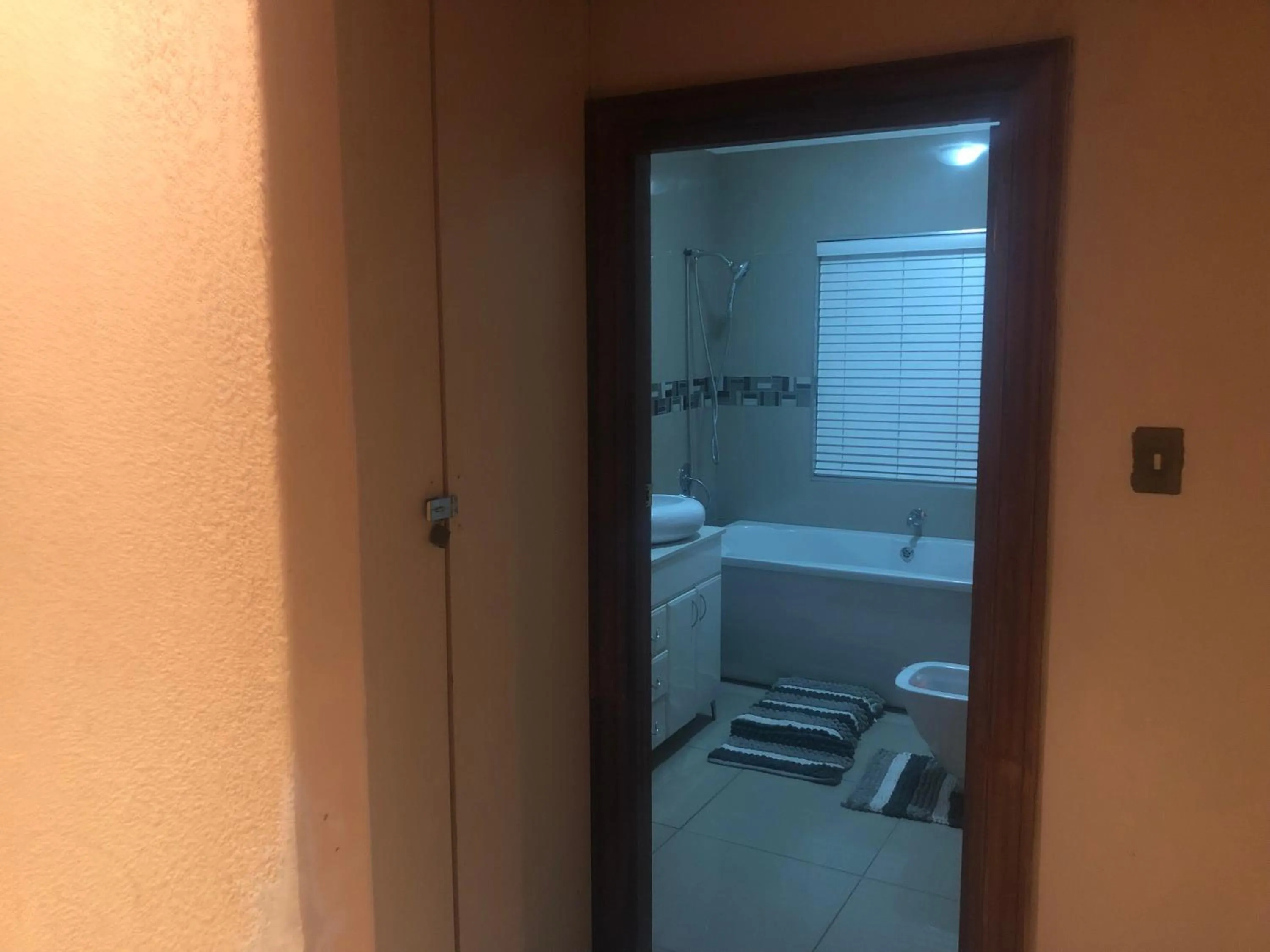 Bathroom in Naomi's Place