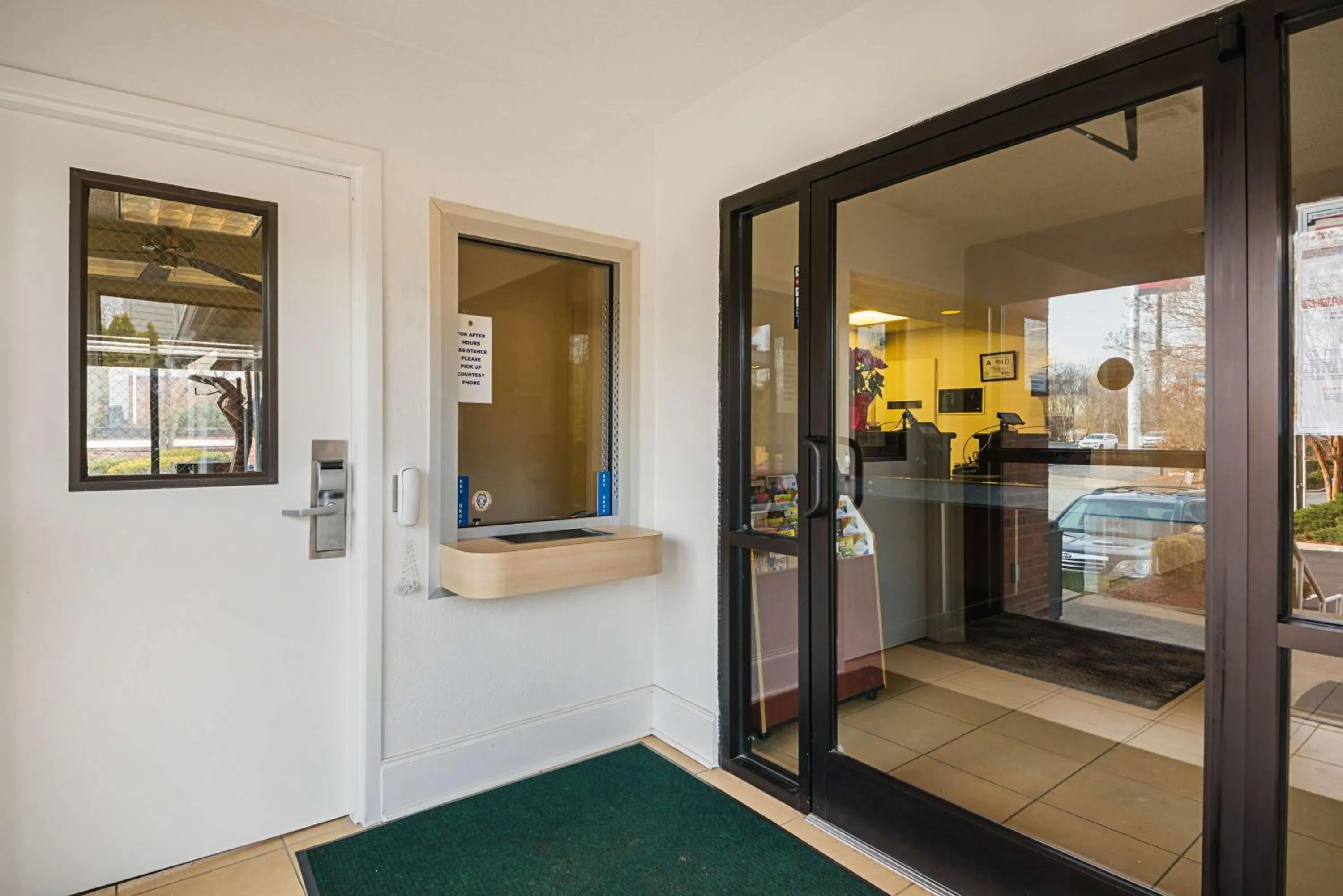 Library in Studio 6-Greensboro, NC