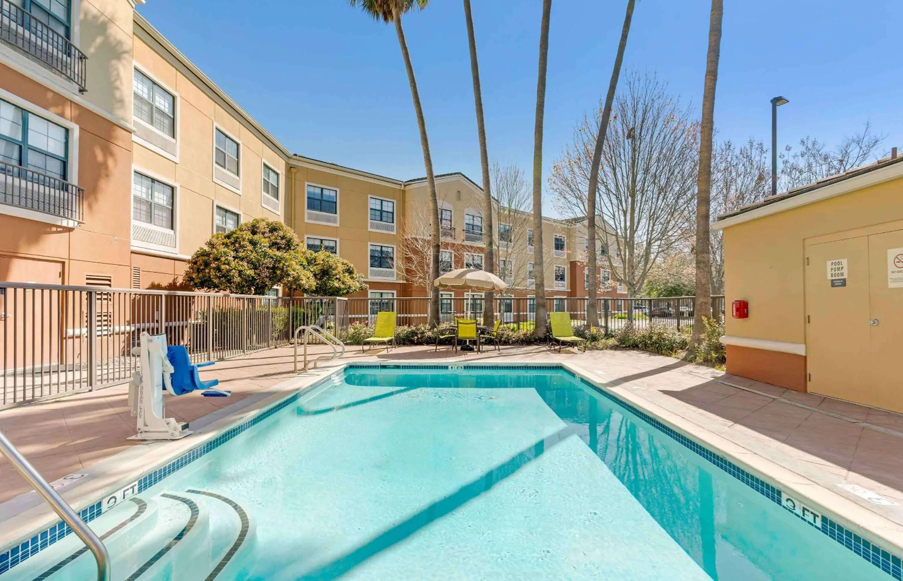 Pool view in Extended Stay America Suites - San Ramon - Bishop Ranch - East