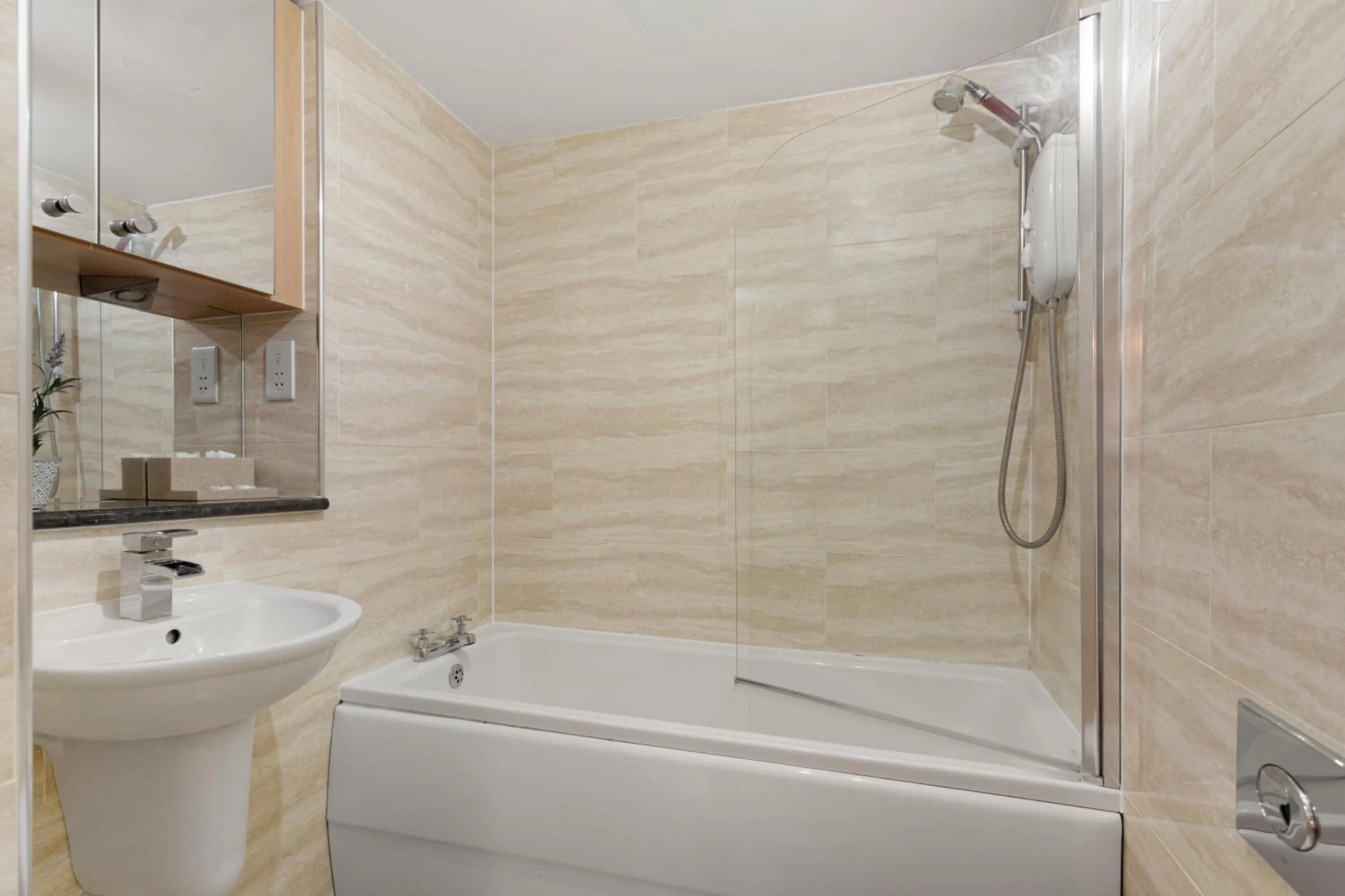 Shower in Bookbinders Apartments Leeds City Centre