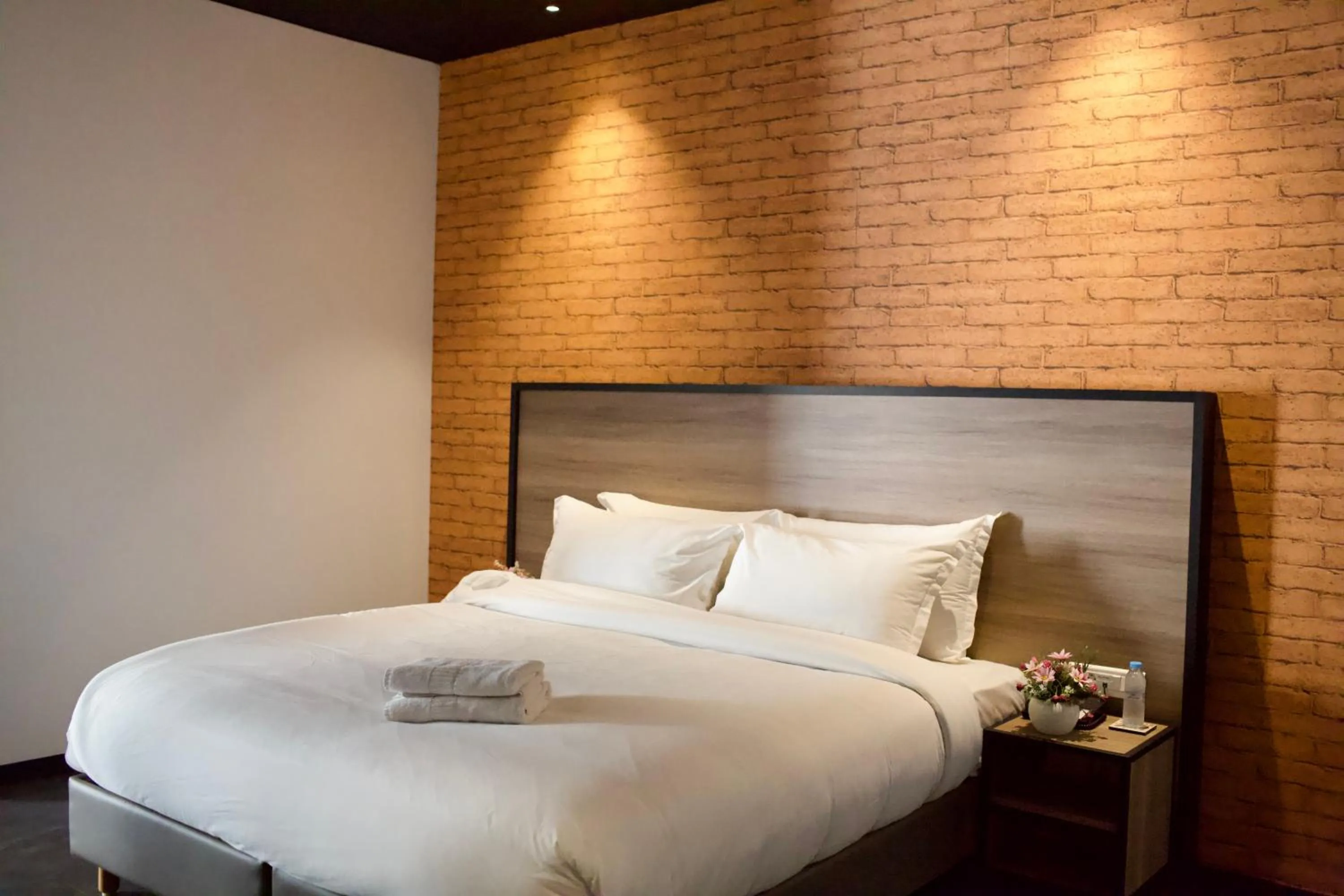 Photo of the whole room, Bed in ONOMO Hotel Tanger Med