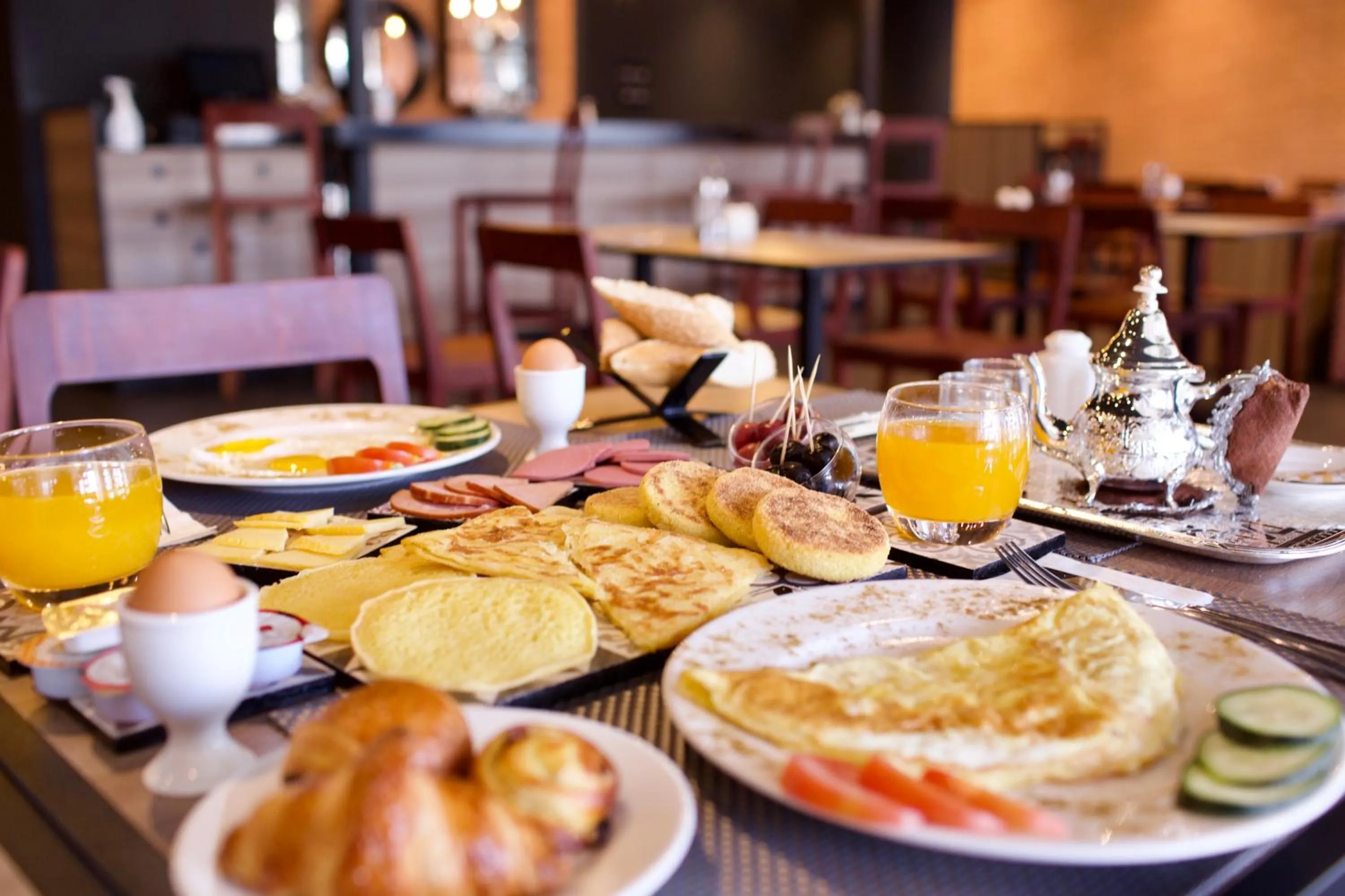 Food and drinks in ONOMO Hotel Tanger Med