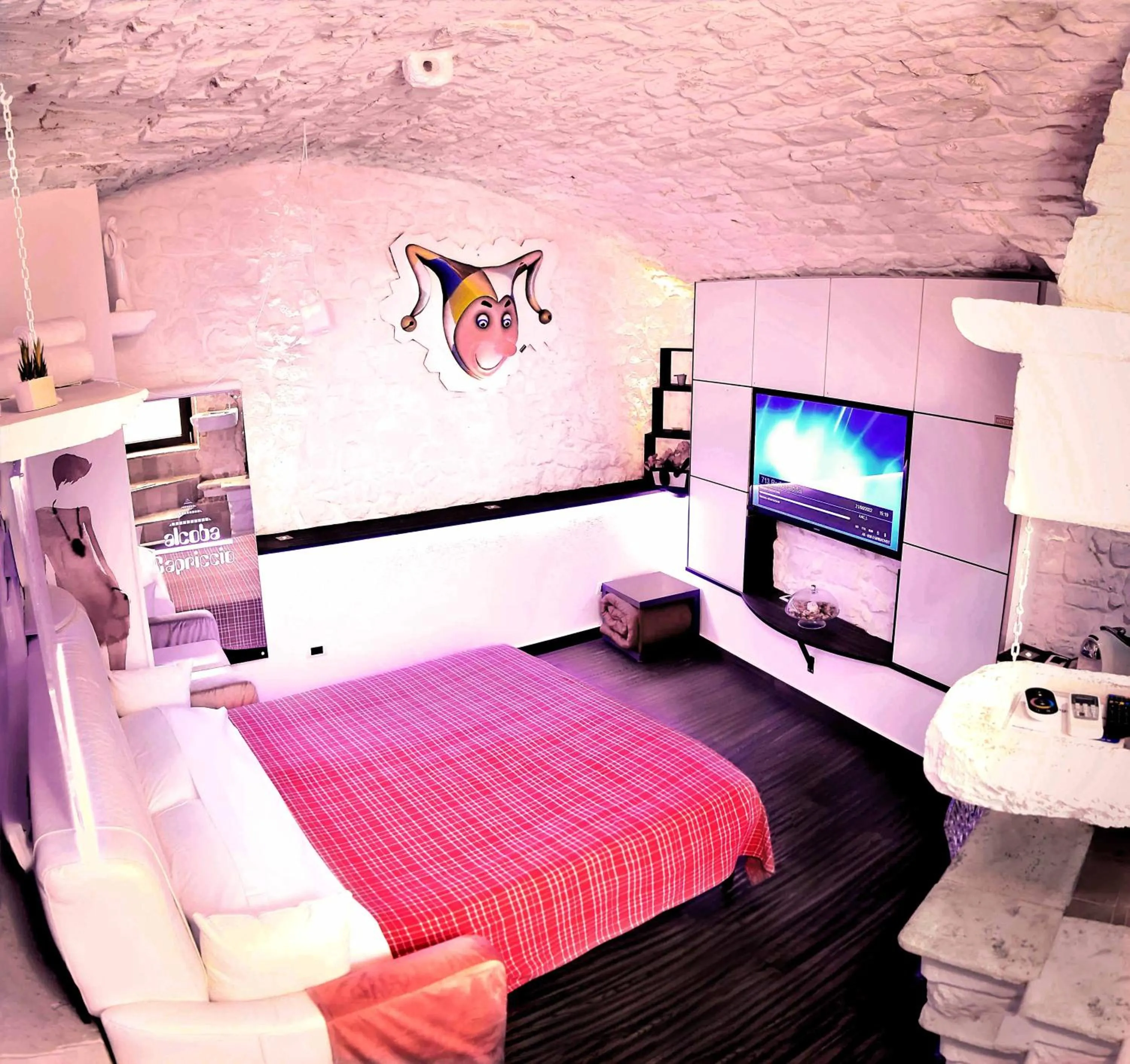 l'angolo di Gaudì, alcoba Capriccio