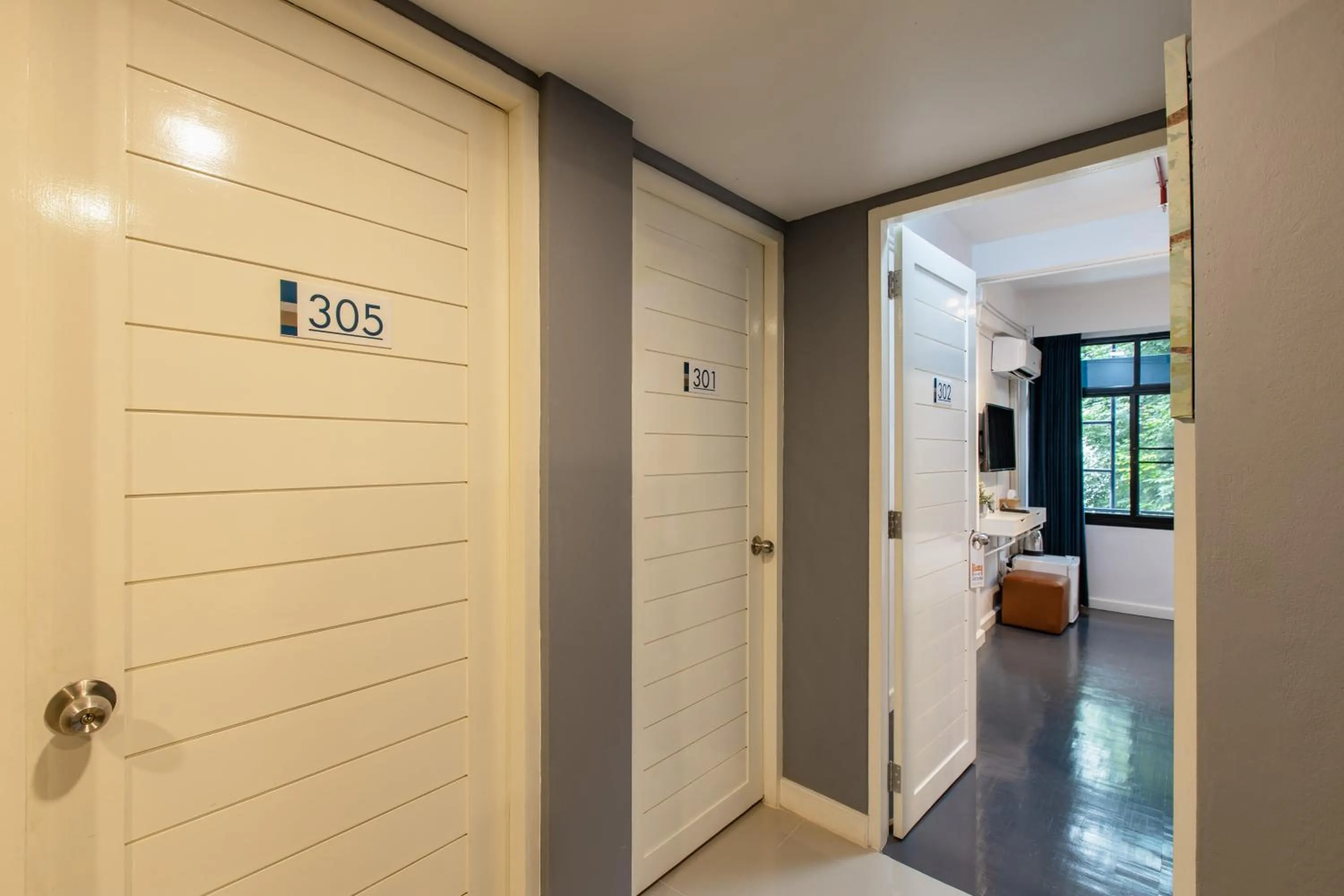 Bedroom in Every Surawong