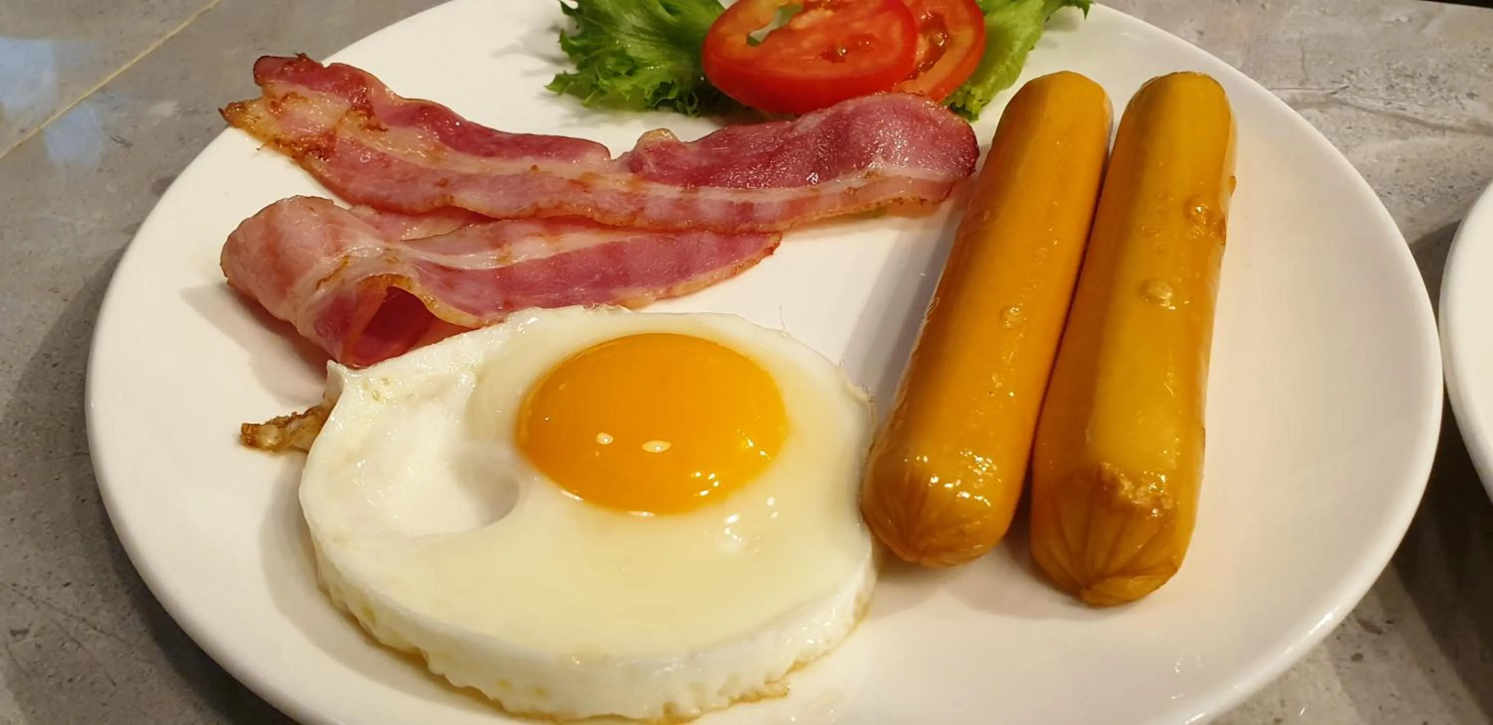 Breakfast in Every Surawong