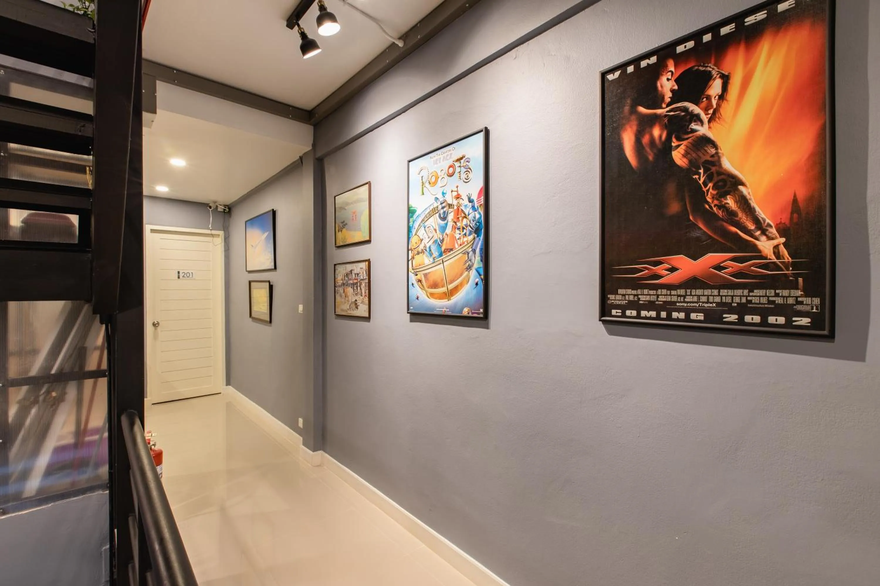 Logo/Certificate/Sign in Every Surawong