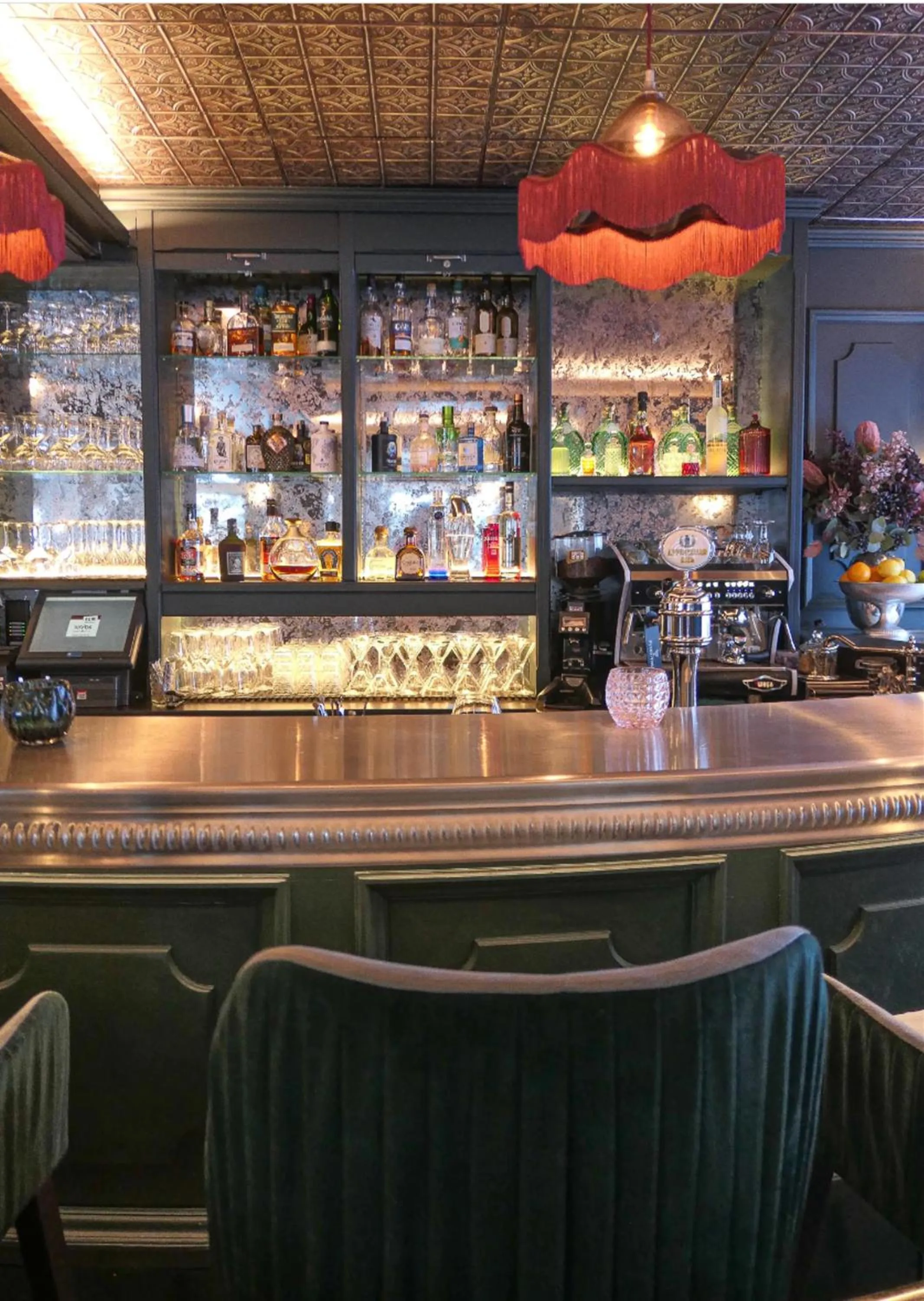 Lounge or bar in Mirabeau Alpine