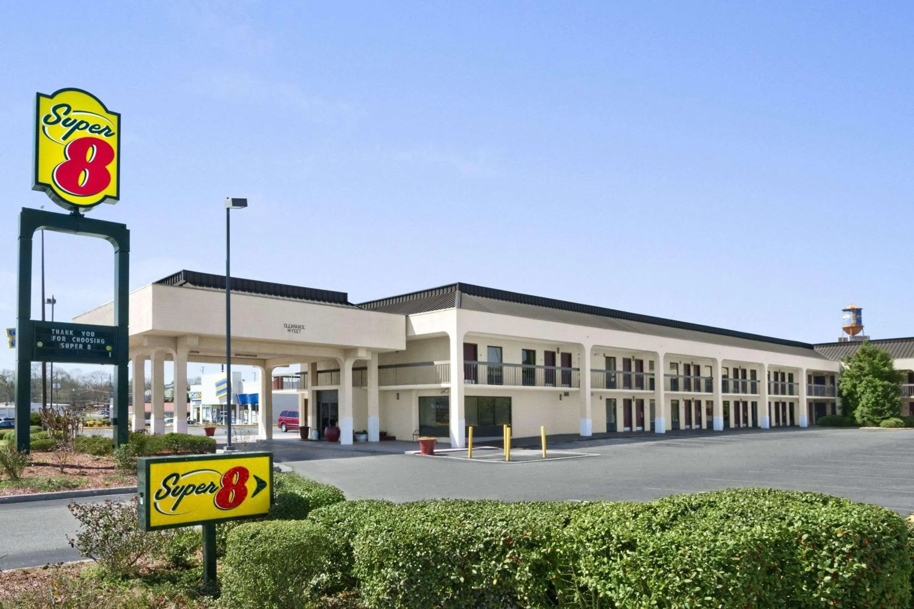 Property building in Super 8 by Wyndham Oxford