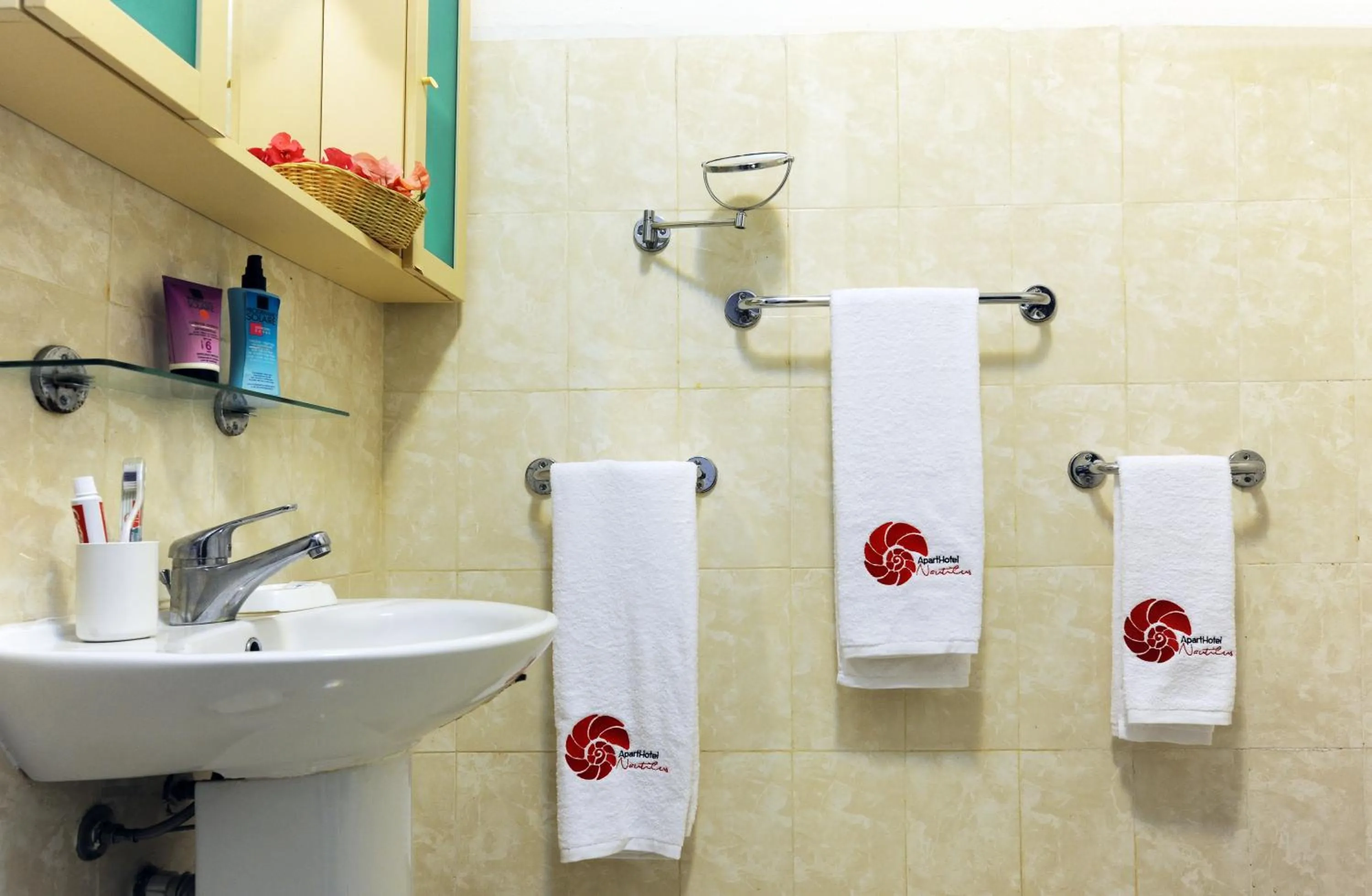 Bathroom in Nautilus Aparthotel