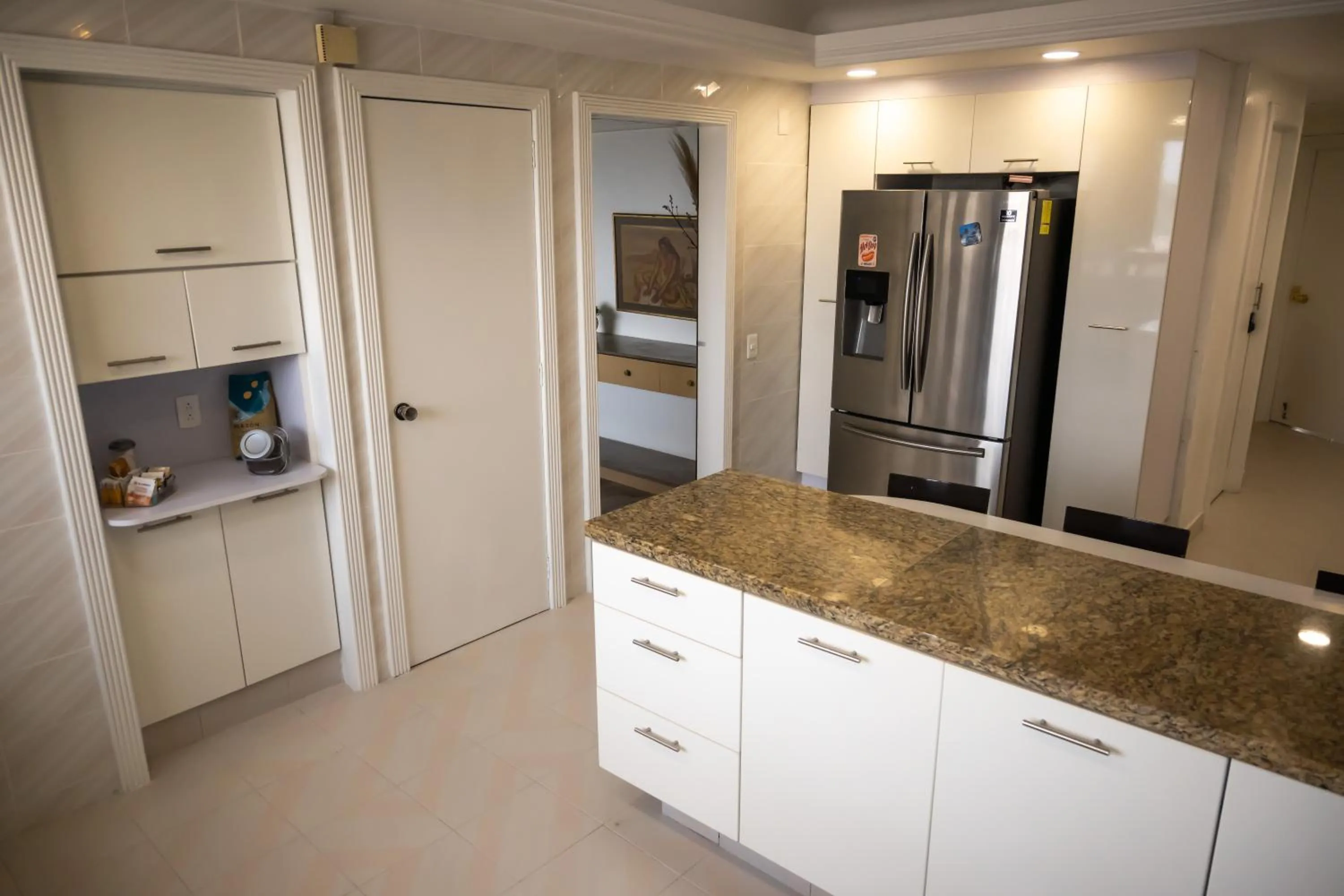 Kitchen or kitchenette in Air Lux