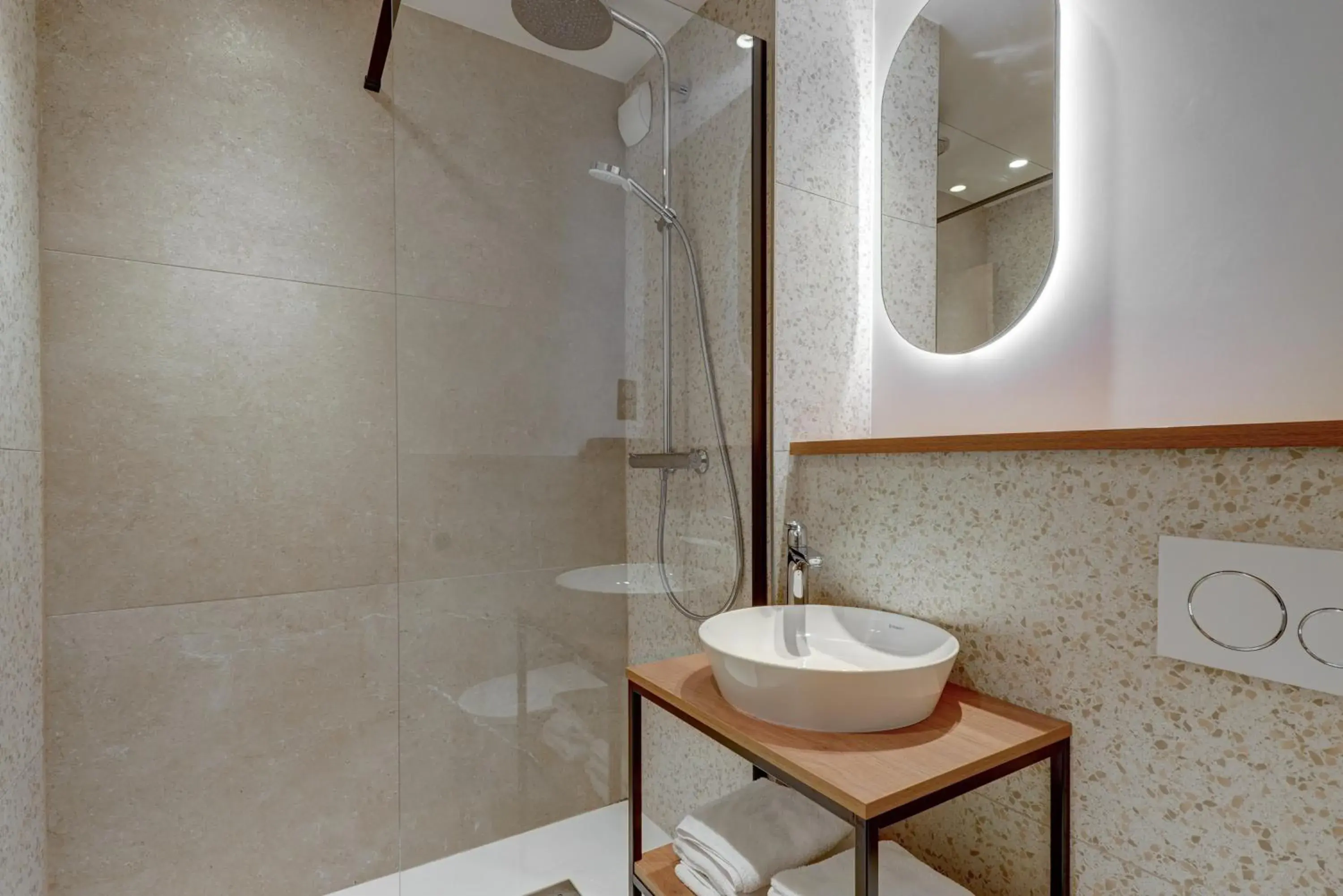 Twin Room in ibis Styles Marseille Palais des Congrès Vélodrome Twin Room in ibis Styles Marseille Palais des Congrès Vélodrome