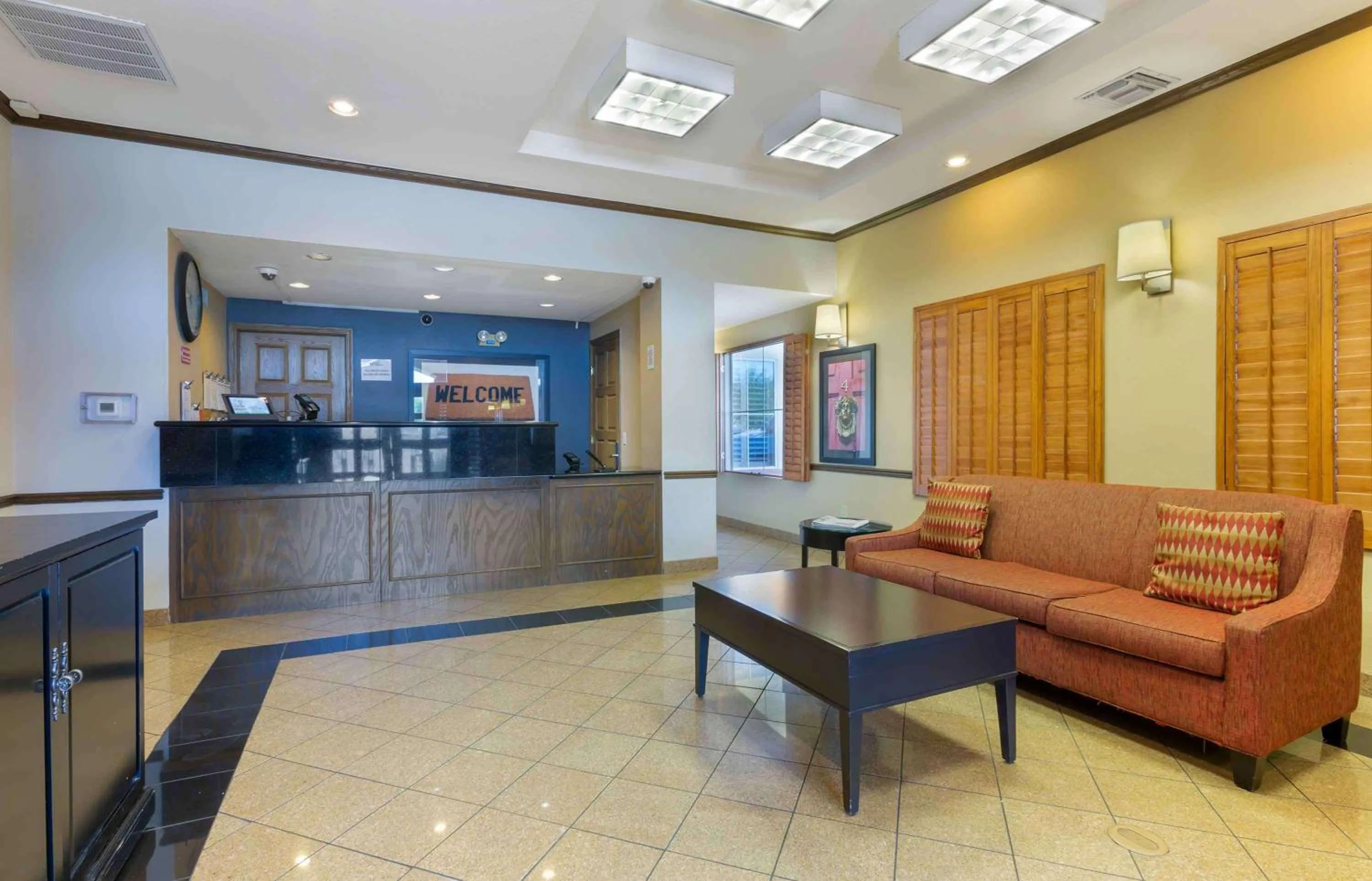Lobby or reception in Extended Stay America Suites - Phoenix - Chandler - E Chandler Blvd