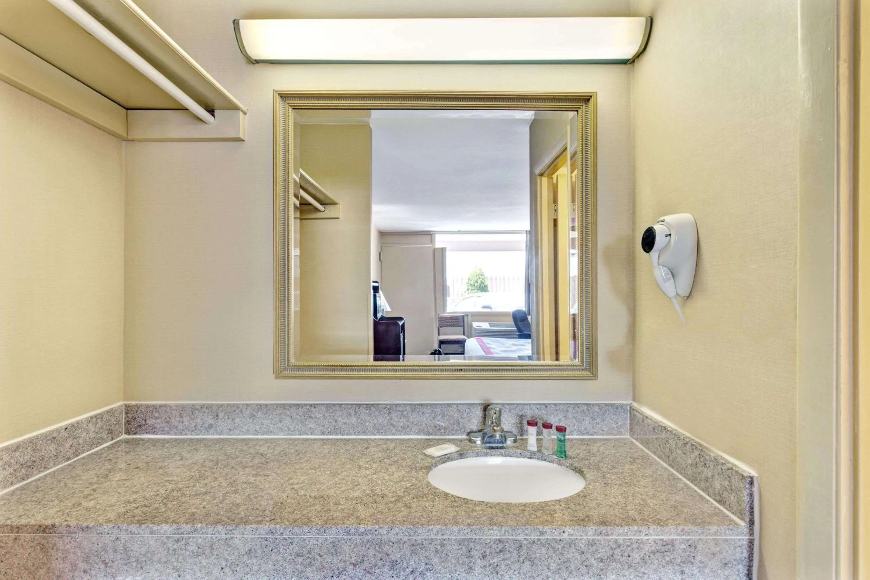 Photo of the whole room in Ramada by Wyndham Baltimore West