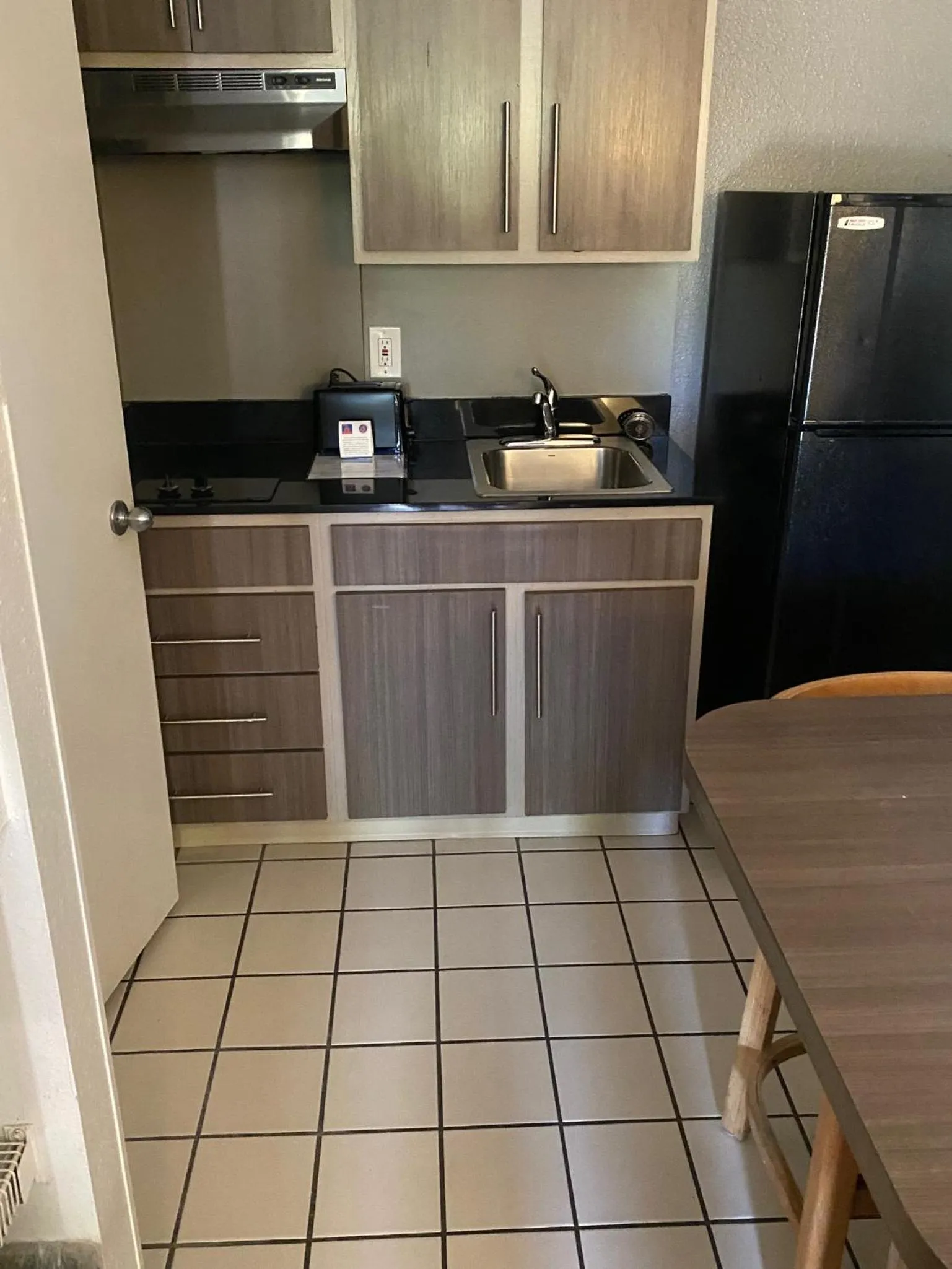 Kitchen or kitchenette in Studio 6-San Antonio, TX - Medical Center