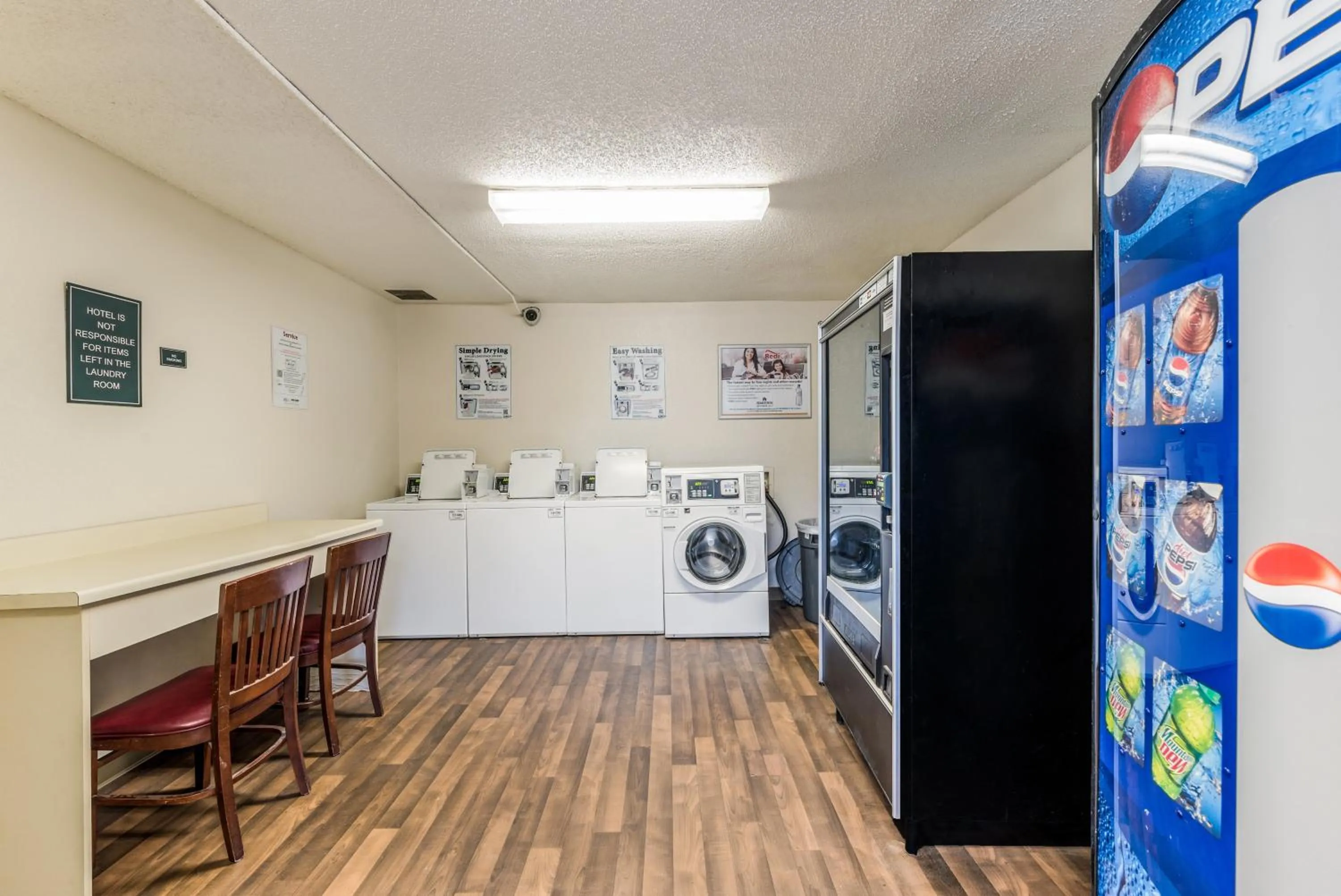 Other in HomeTowne by Red Roof Studios Cincinnati - Sharonville