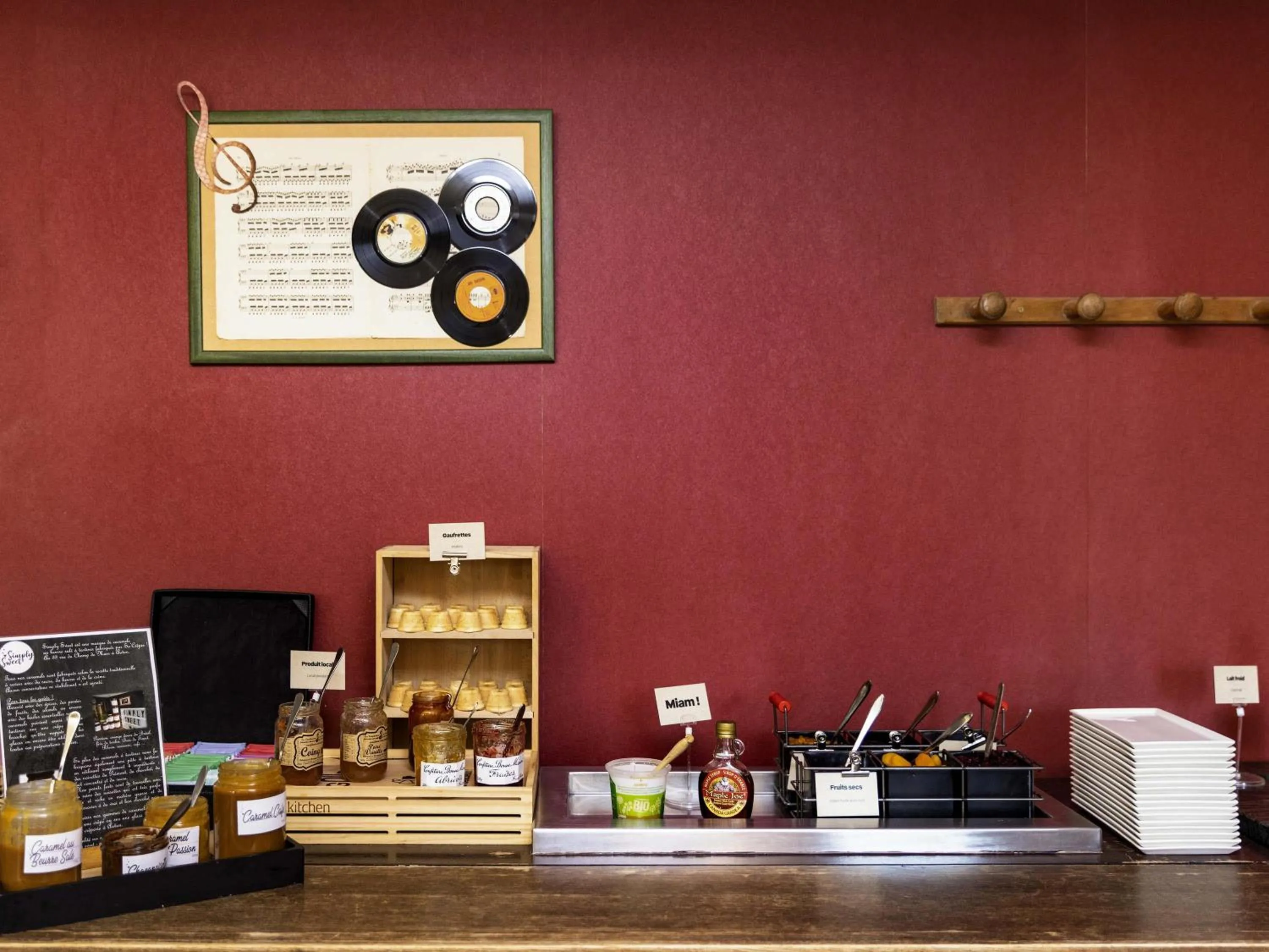 Breakfast in Hotel ibis Autun