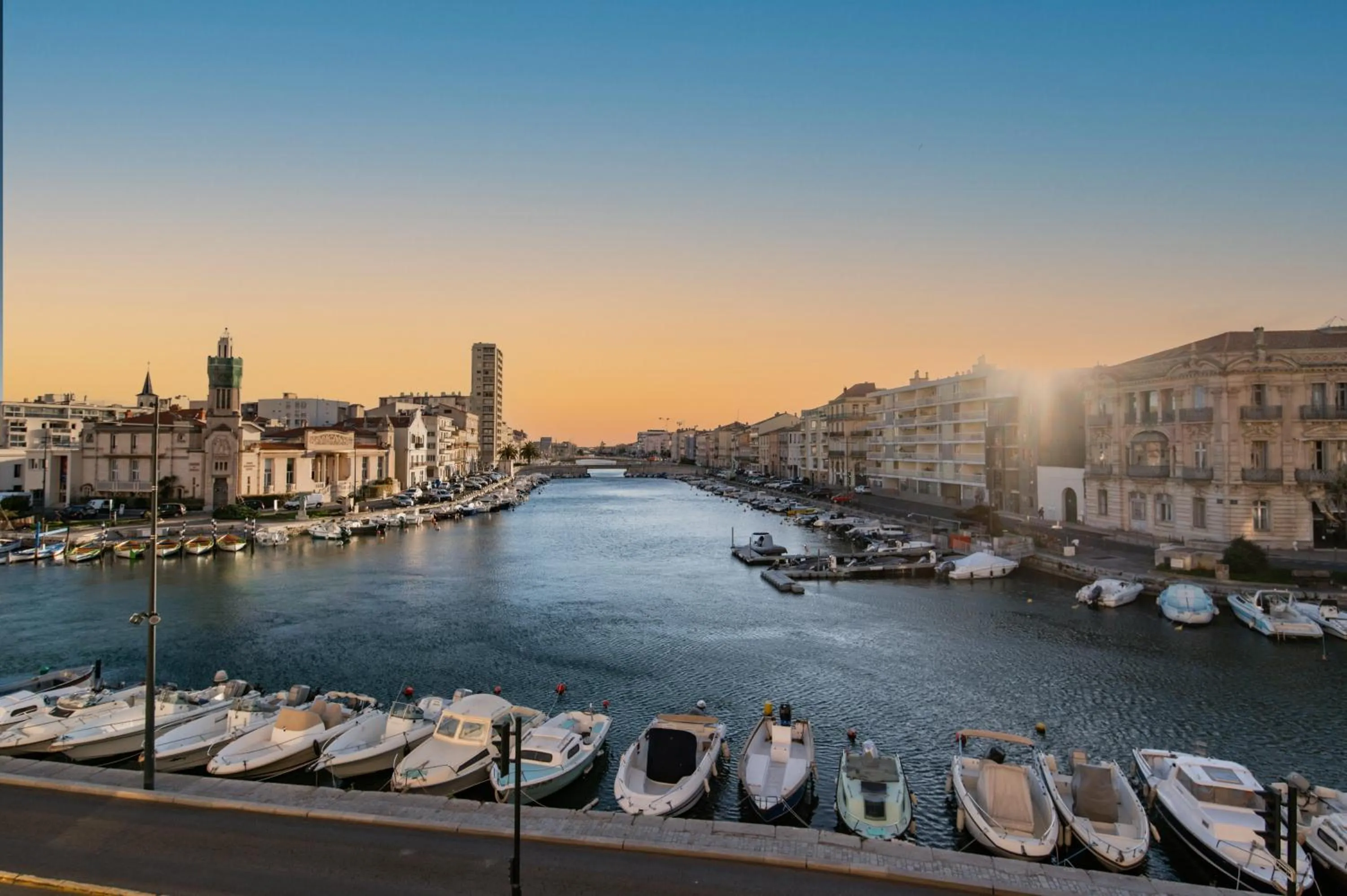 City view in Le Grand Hotel