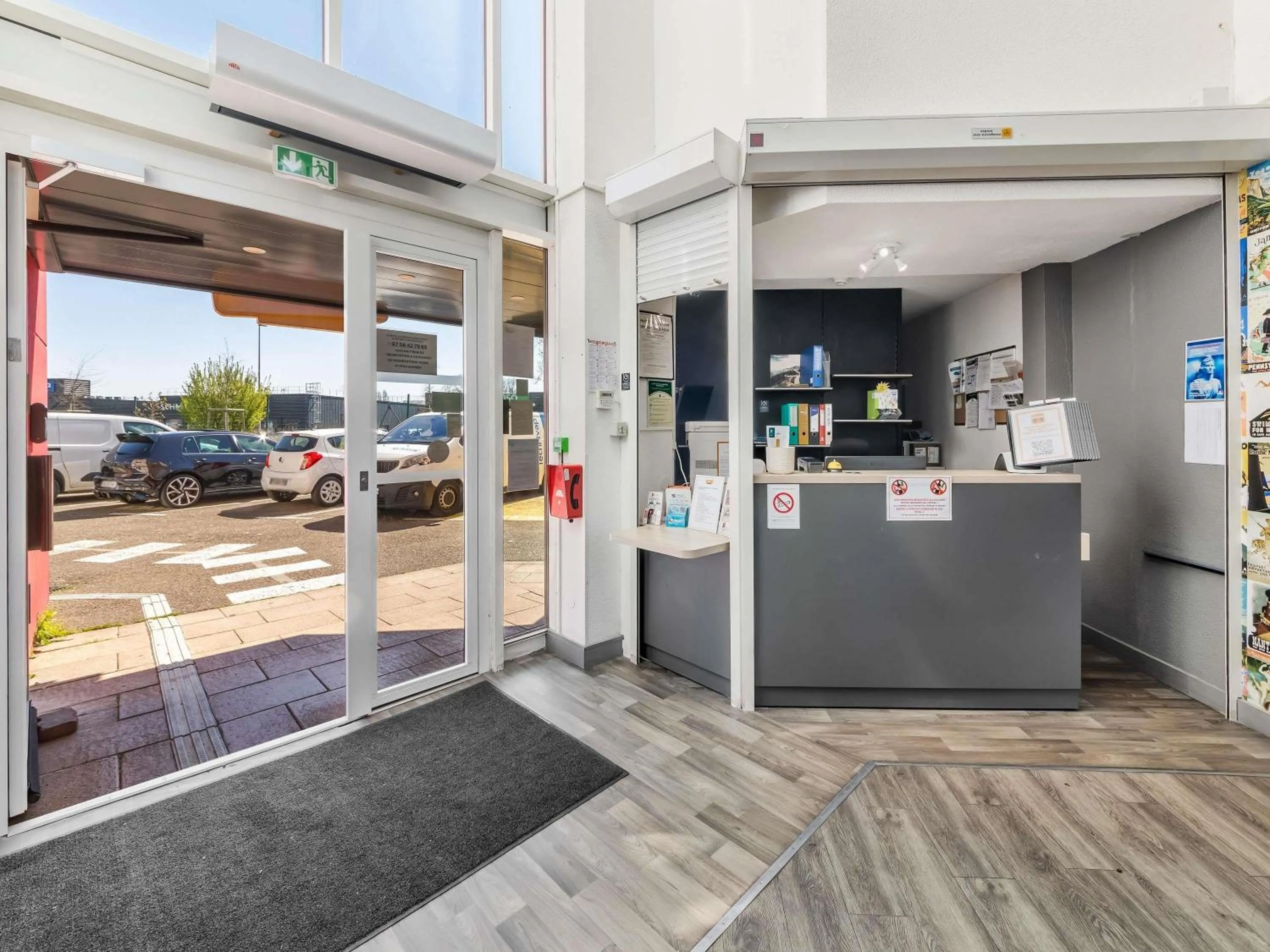 Property building in hôtel F1 Strasbourg Sud La Vigie