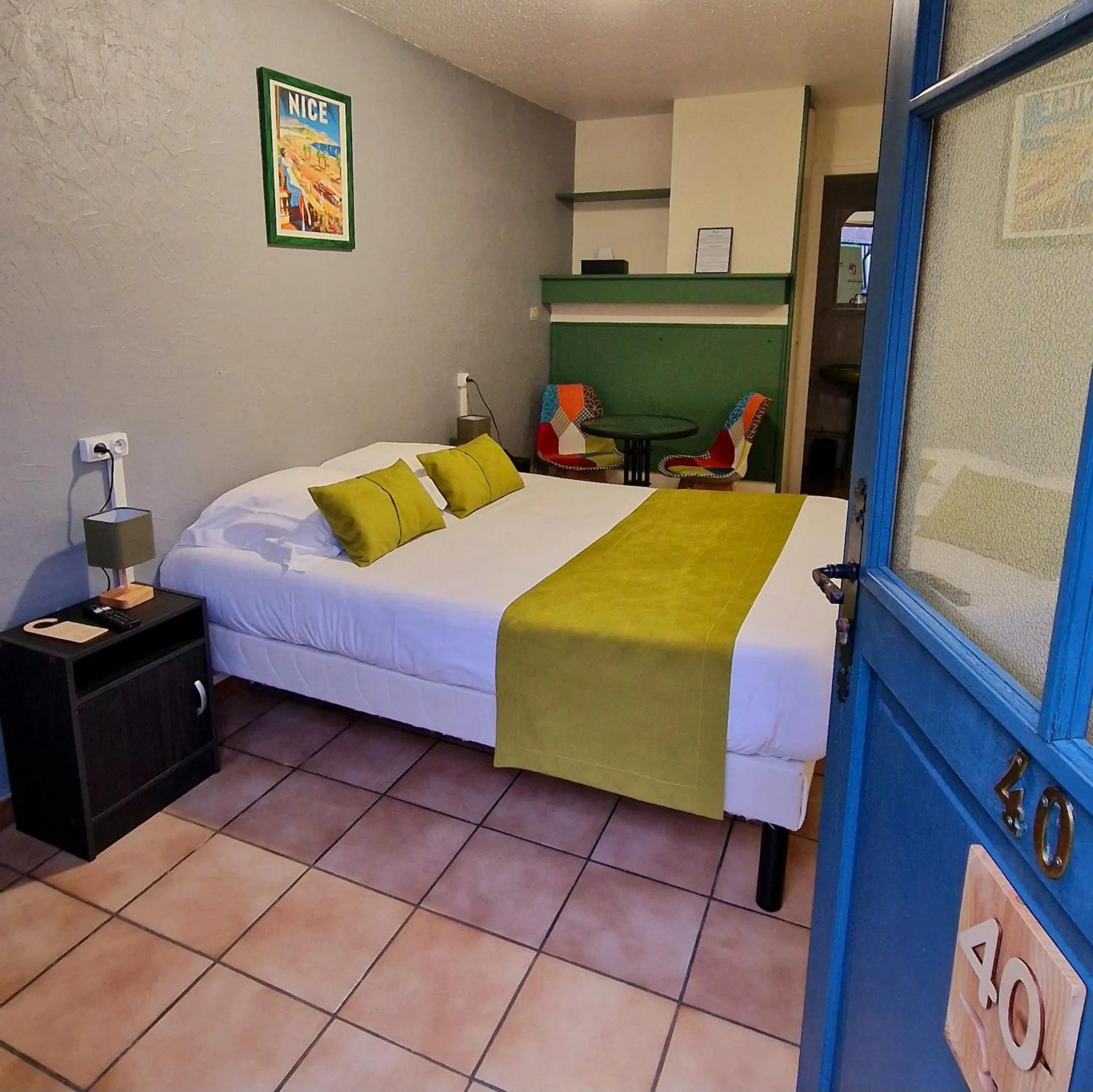 Bedroom, Bed in Escal Hôtel