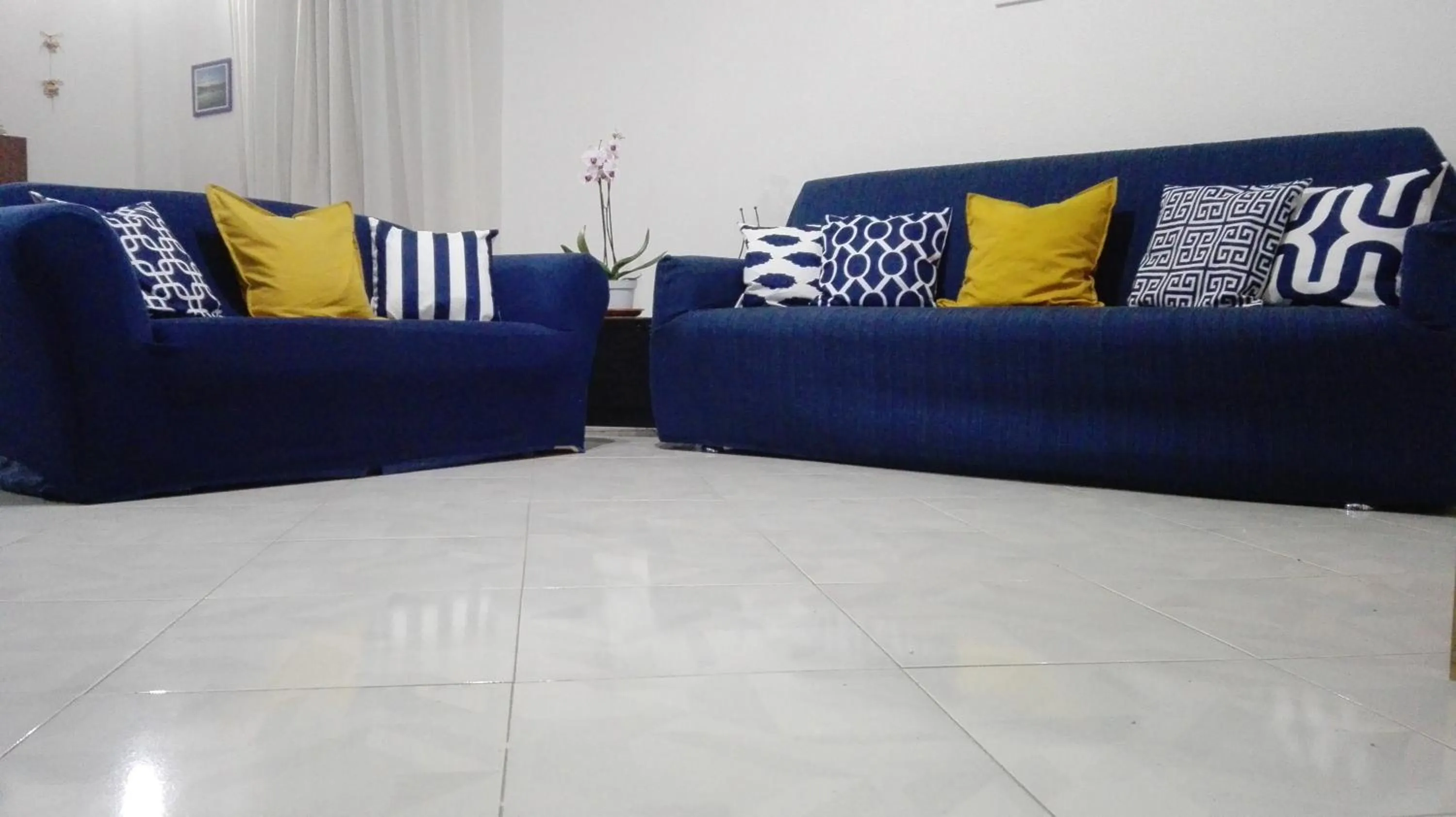 Communal lounge/ TV room in B&B TERRA DI MITI