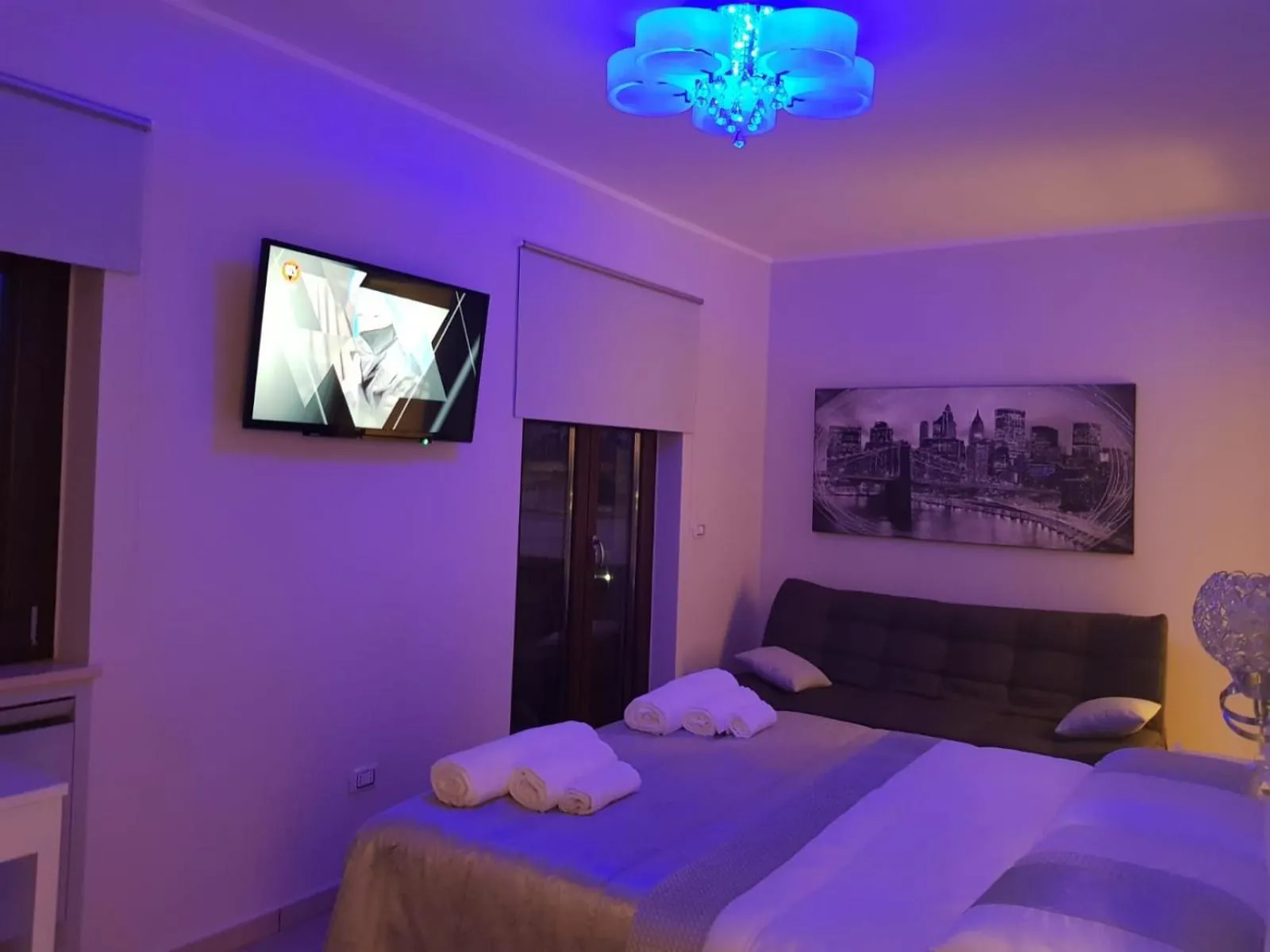 Bed in B&B Golden House & spa