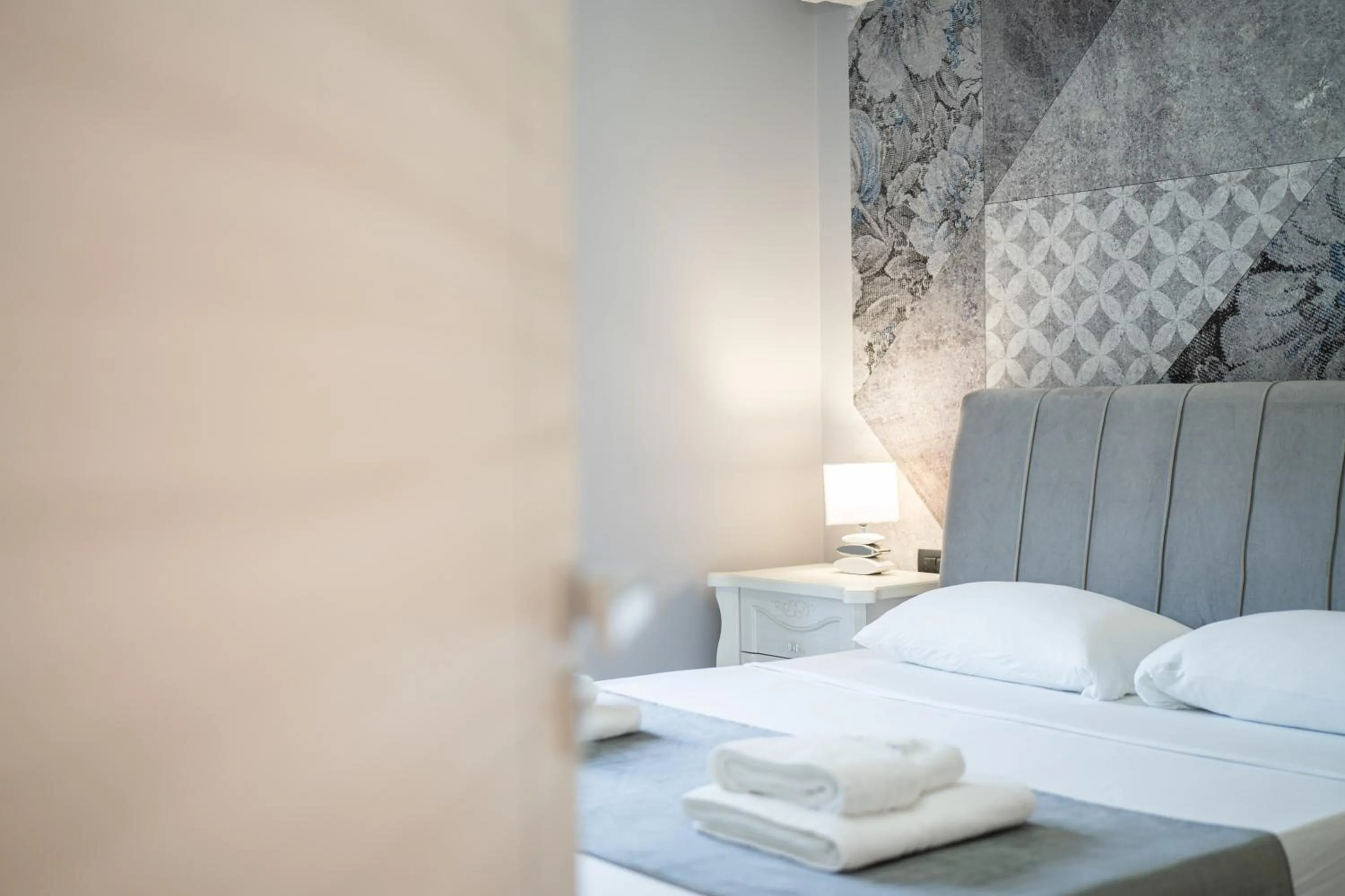 Bed in B&B Golden House & spa