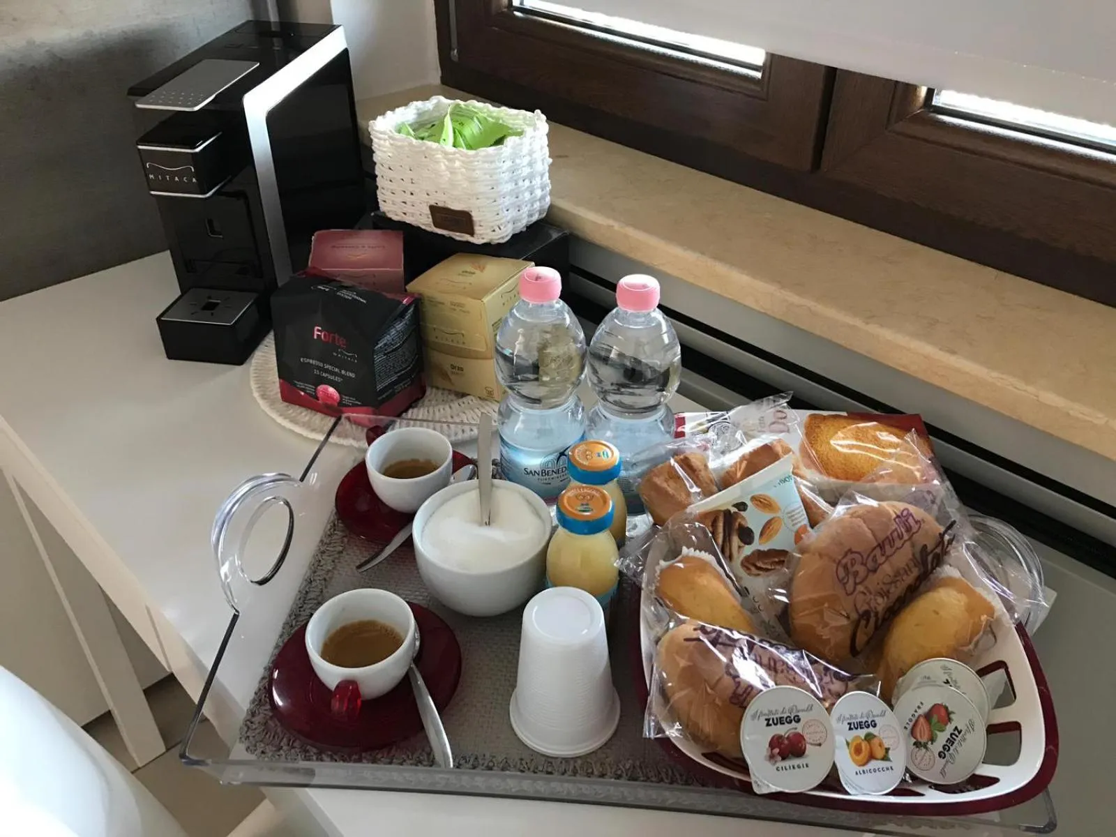 Breakfast in B&B Golden House & spa