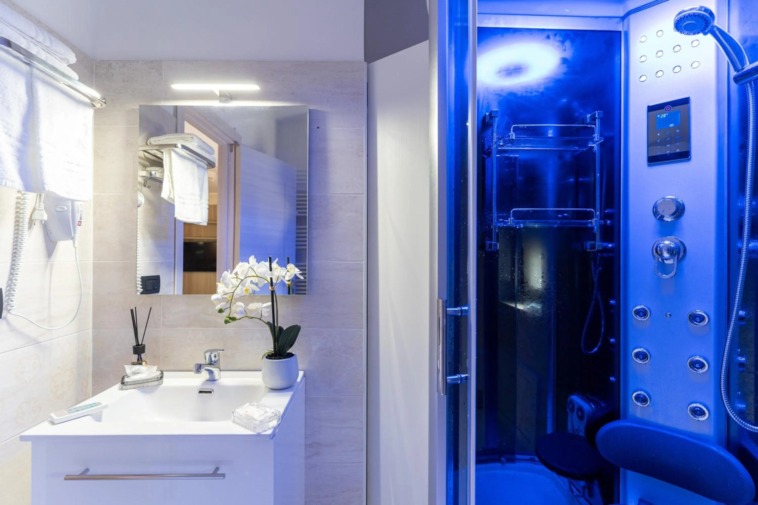 B&B Golden House & spa