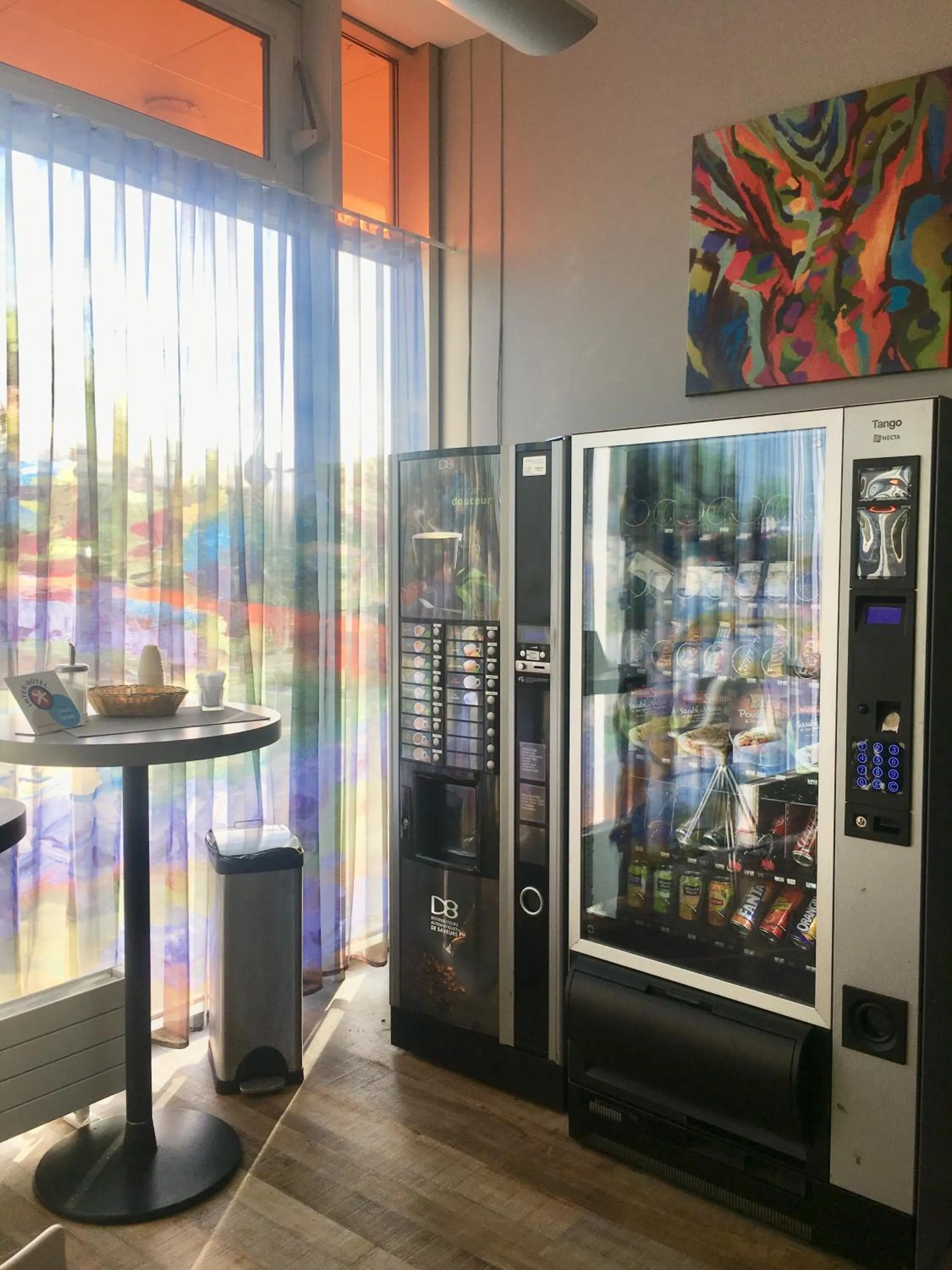 Lounge or bar in Brit Hotel Codalysa Marne la Vallée - Torcy