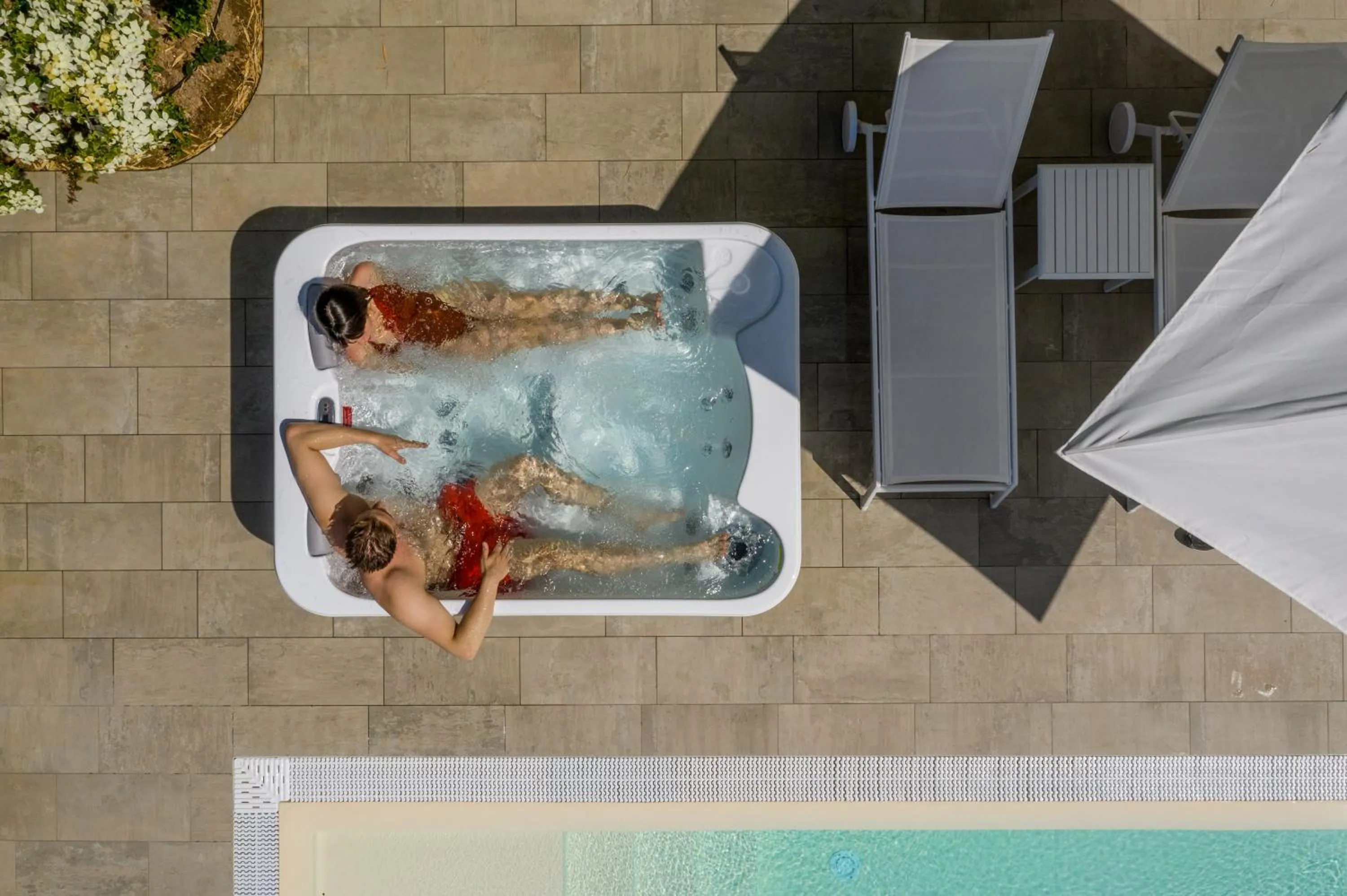 Swimming pool in Viola Relais