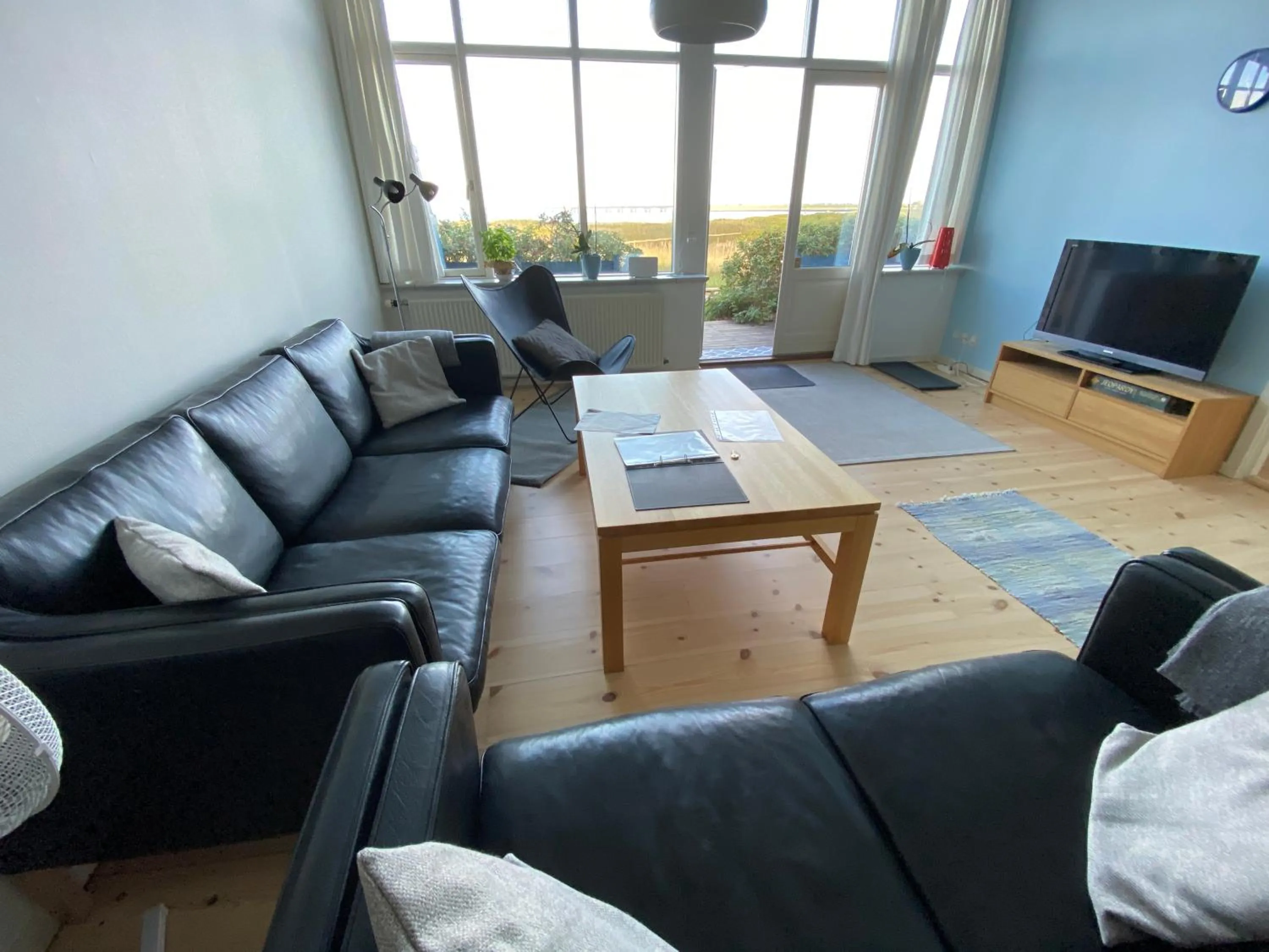 Living room in Skærven Beachfront Apartments and Cottage