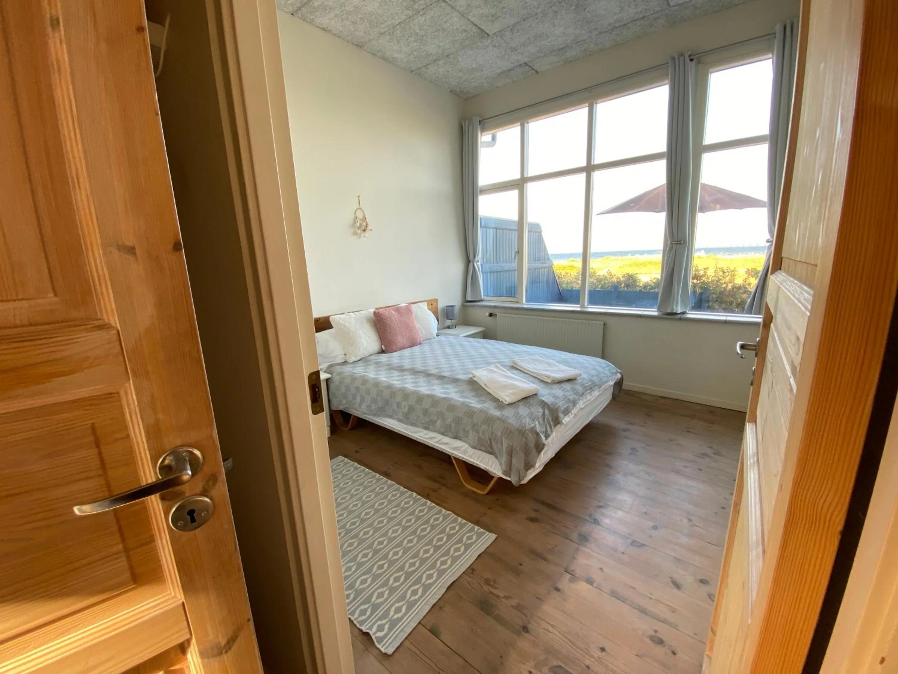 Bedroom, Bed in Skærven Beachfront Apartments and Cottage