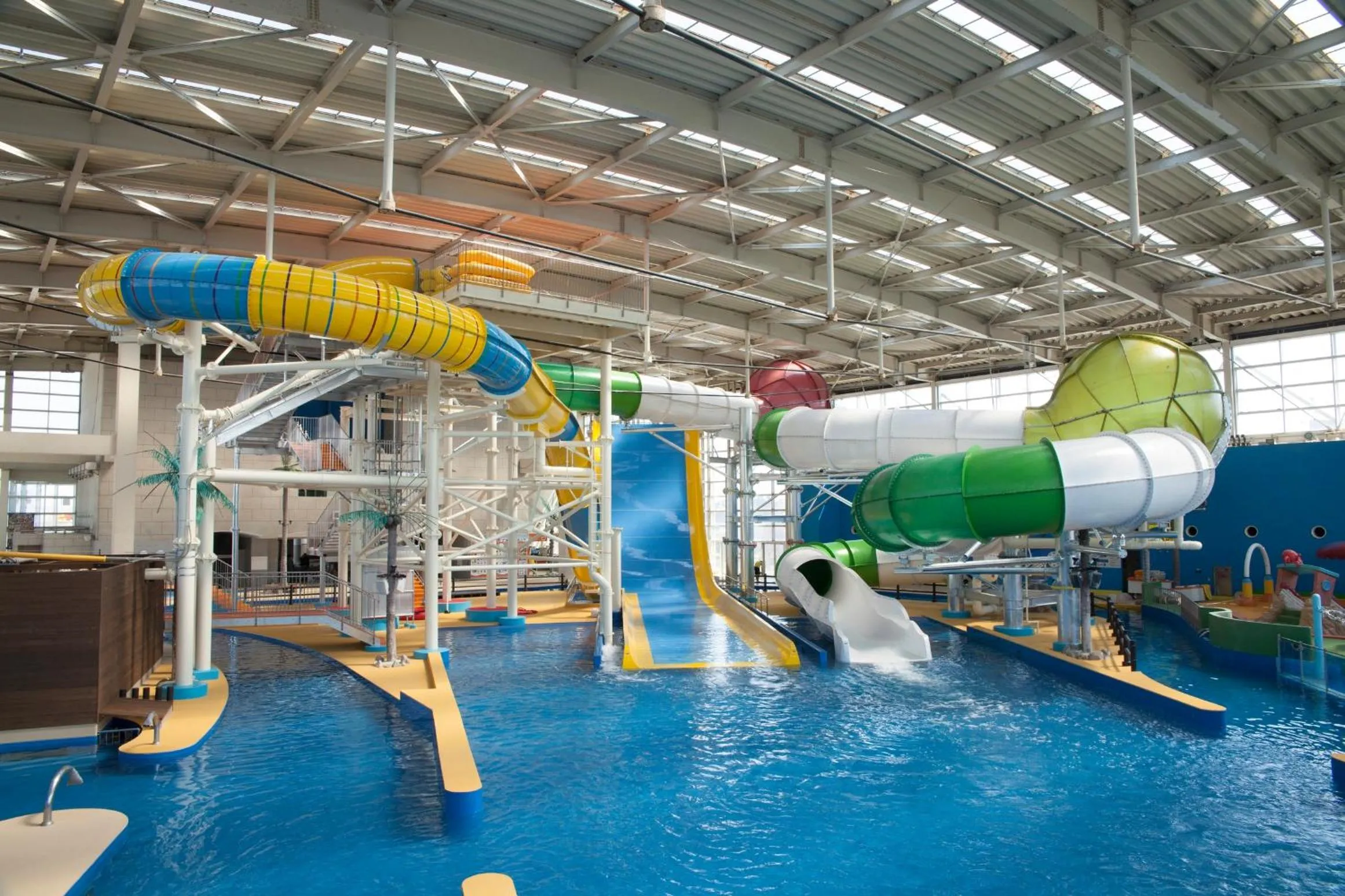 Pool view in Spa World HOTEL&RESORT