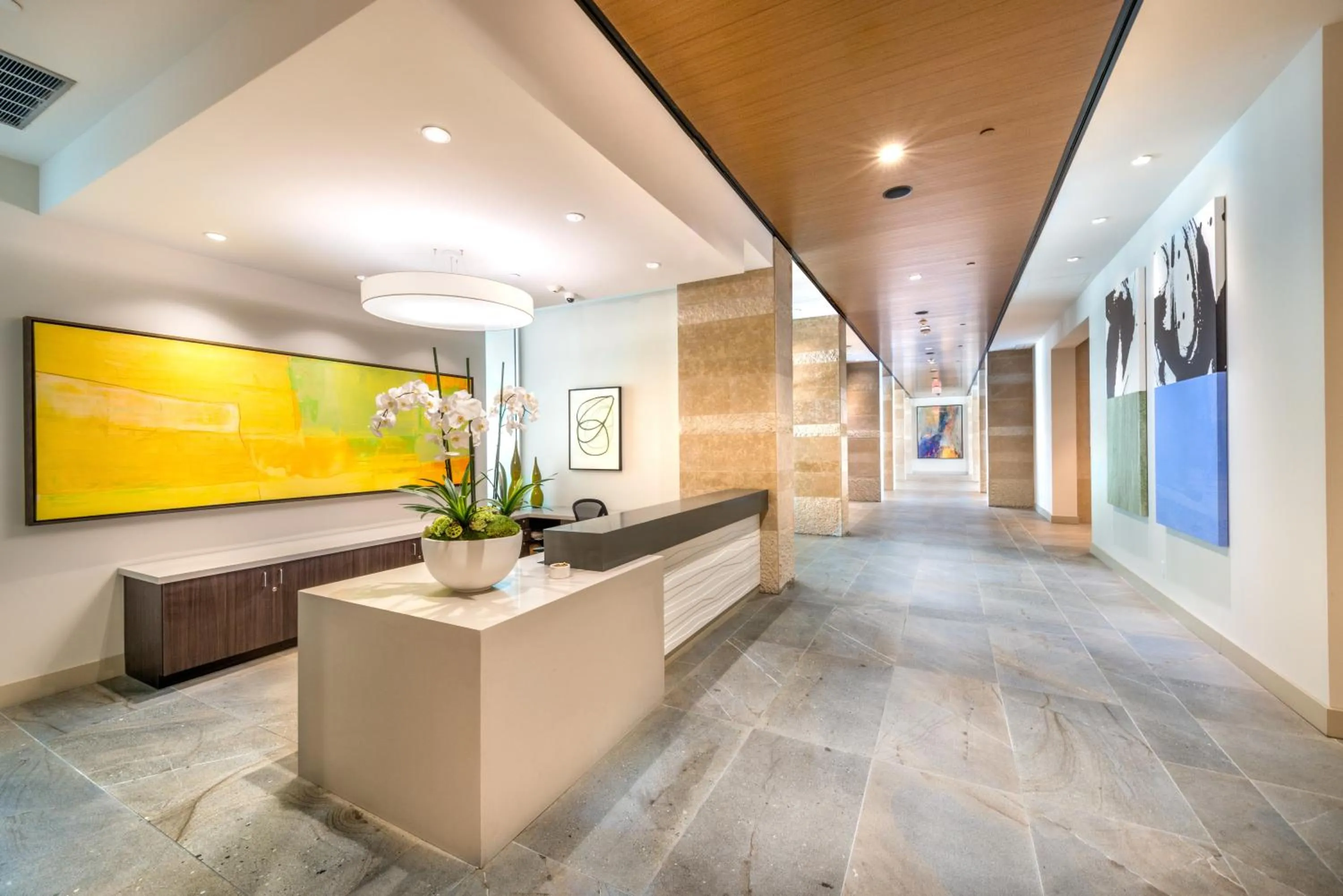 Lobby or reception in Locale Victory Park - Dallas