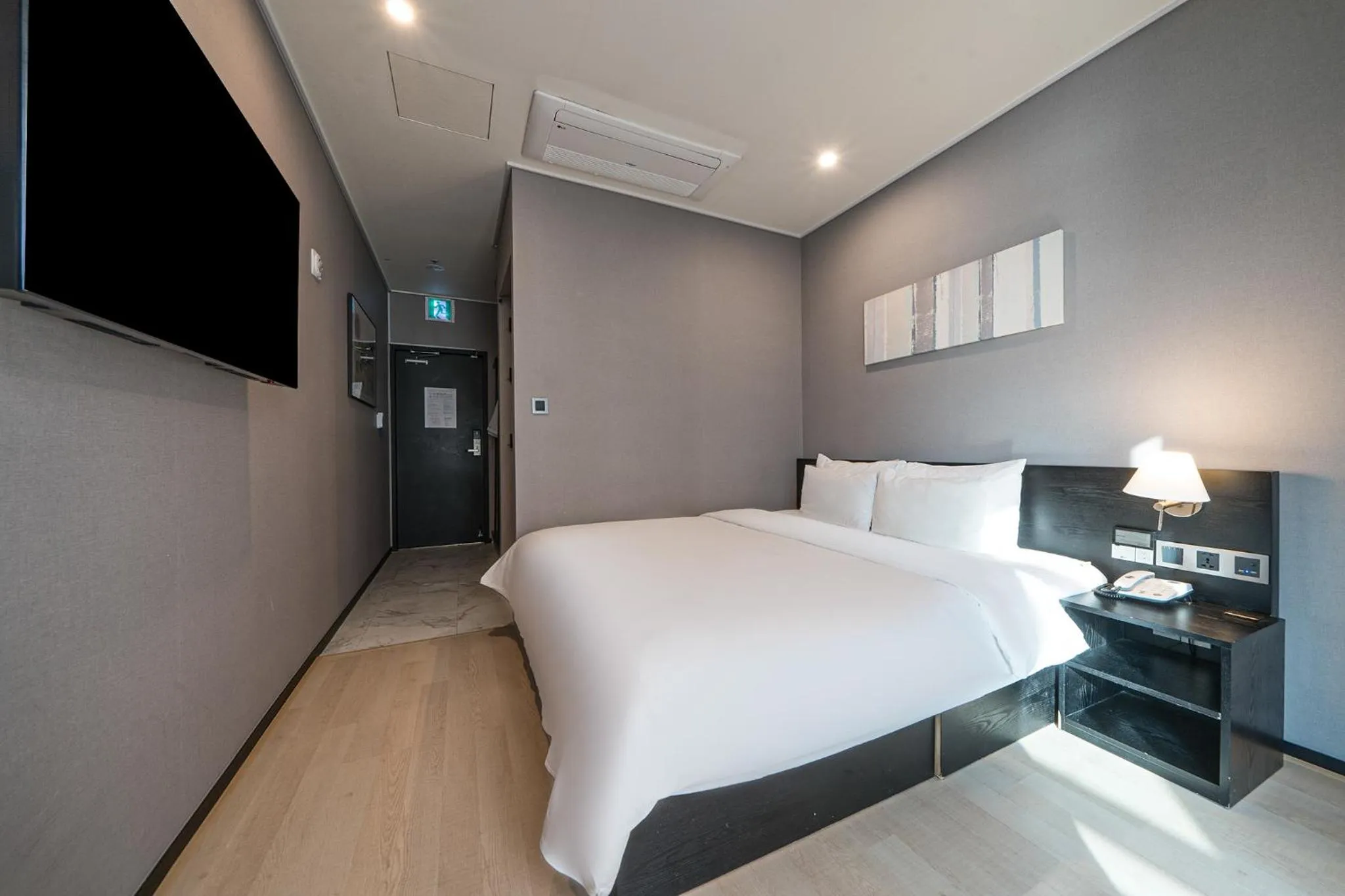 Bed in Ocean The Point Hotel Busan